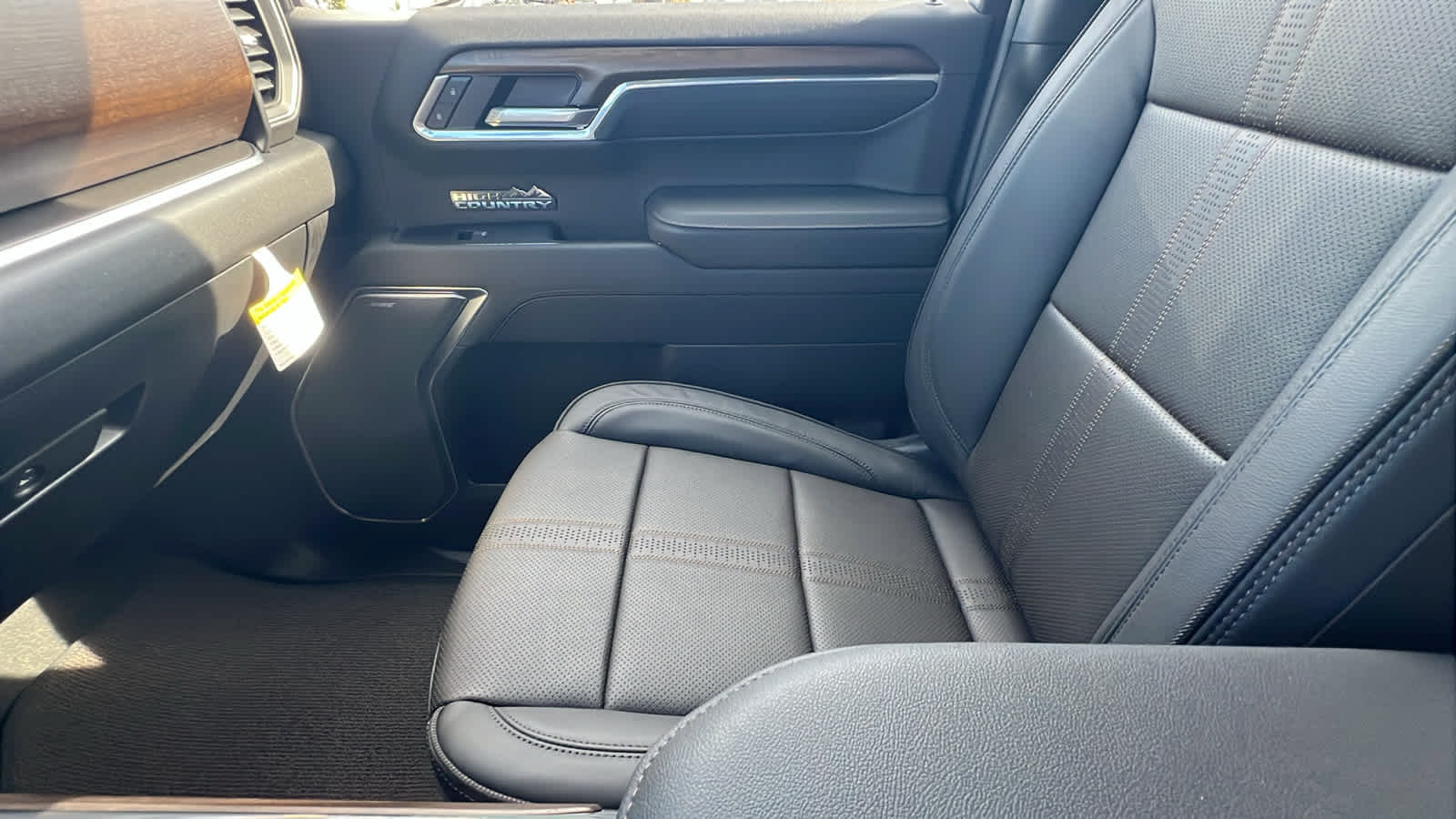 Thumbnail: 2026 Chevrolet Silverado 1500 - 12