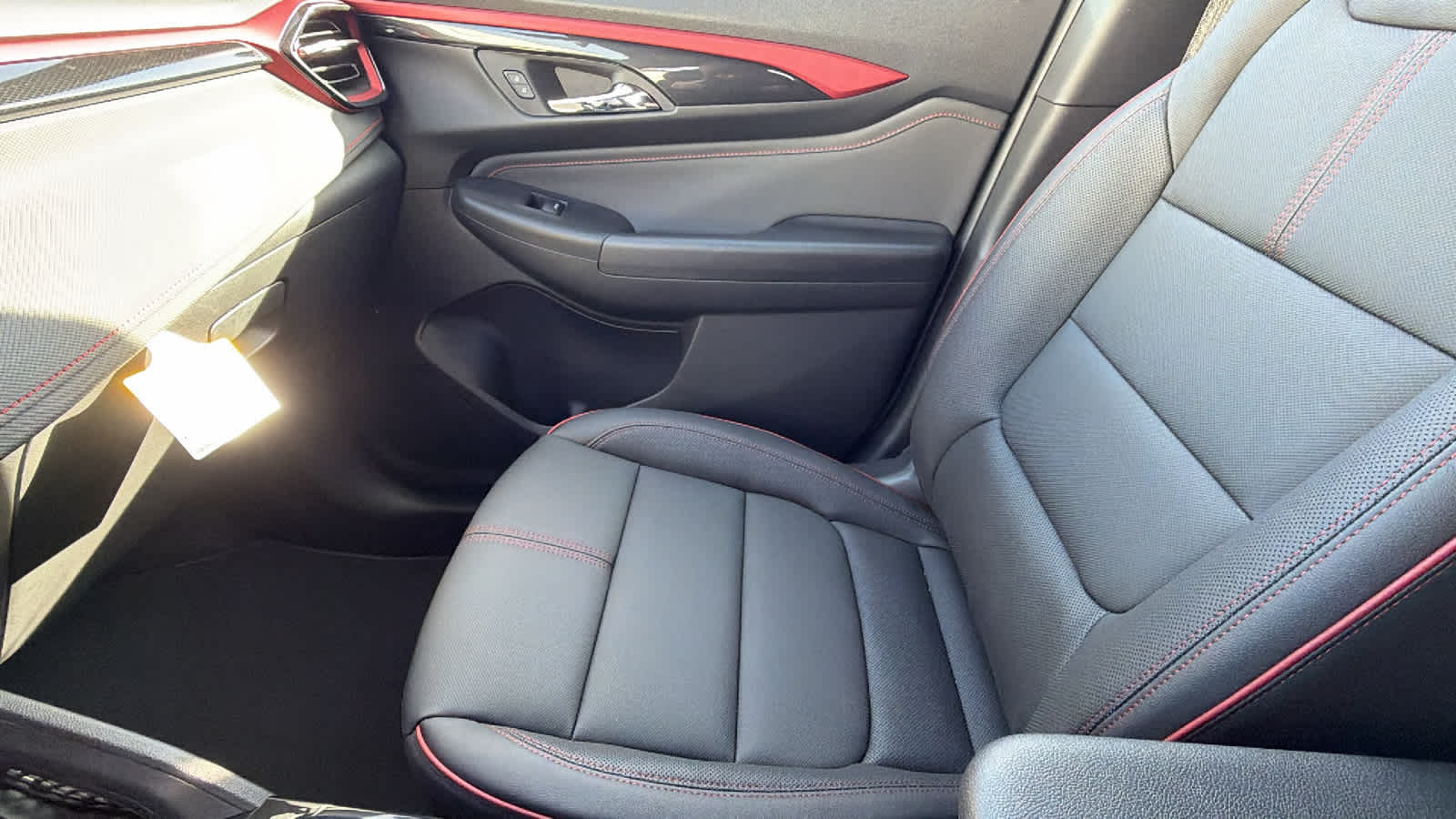 Thumbnail: 2026 Chevrolet TrailBlazer - 12