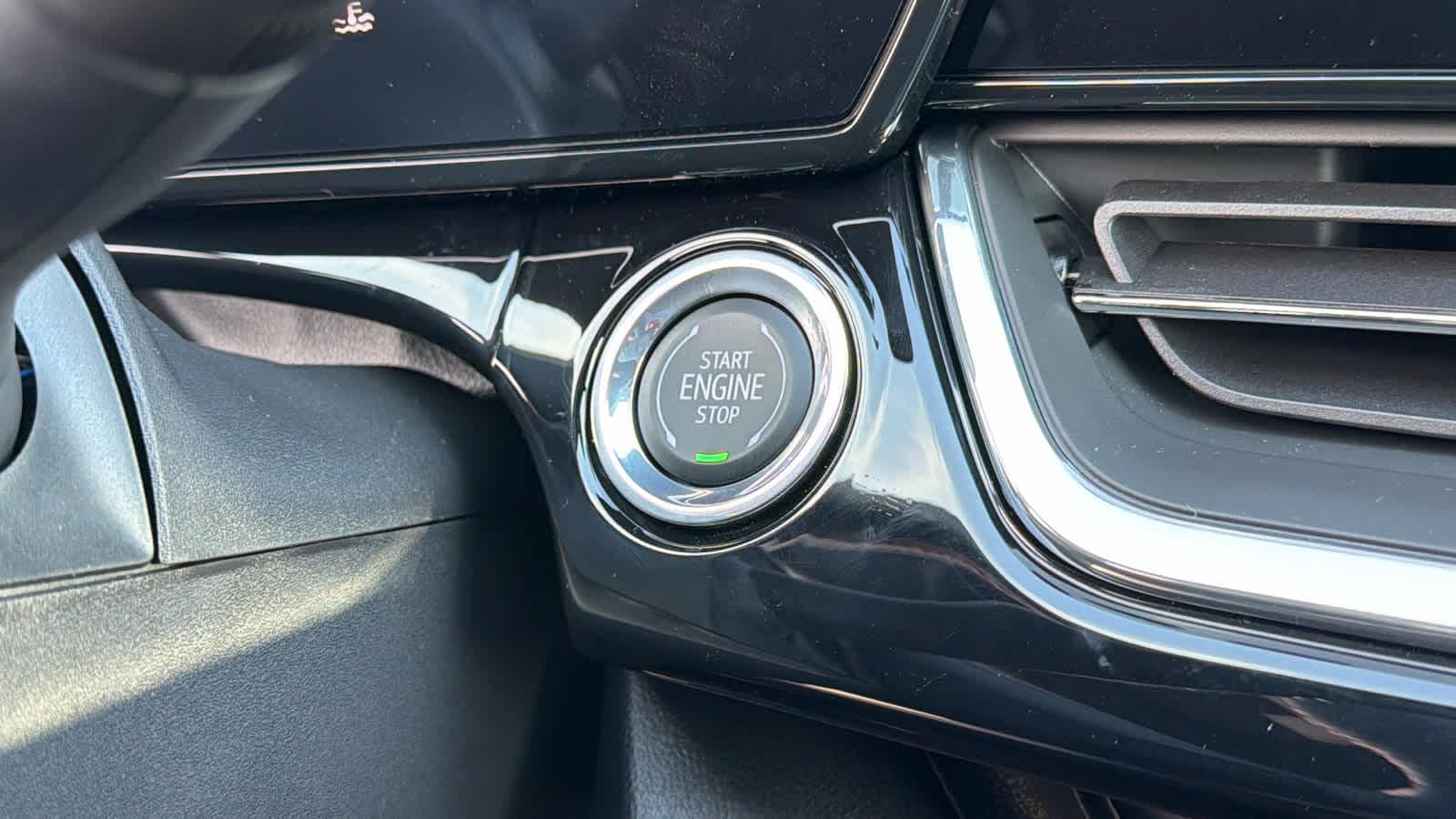 Thumbnail: 2026 Chevrolet Trax - 17