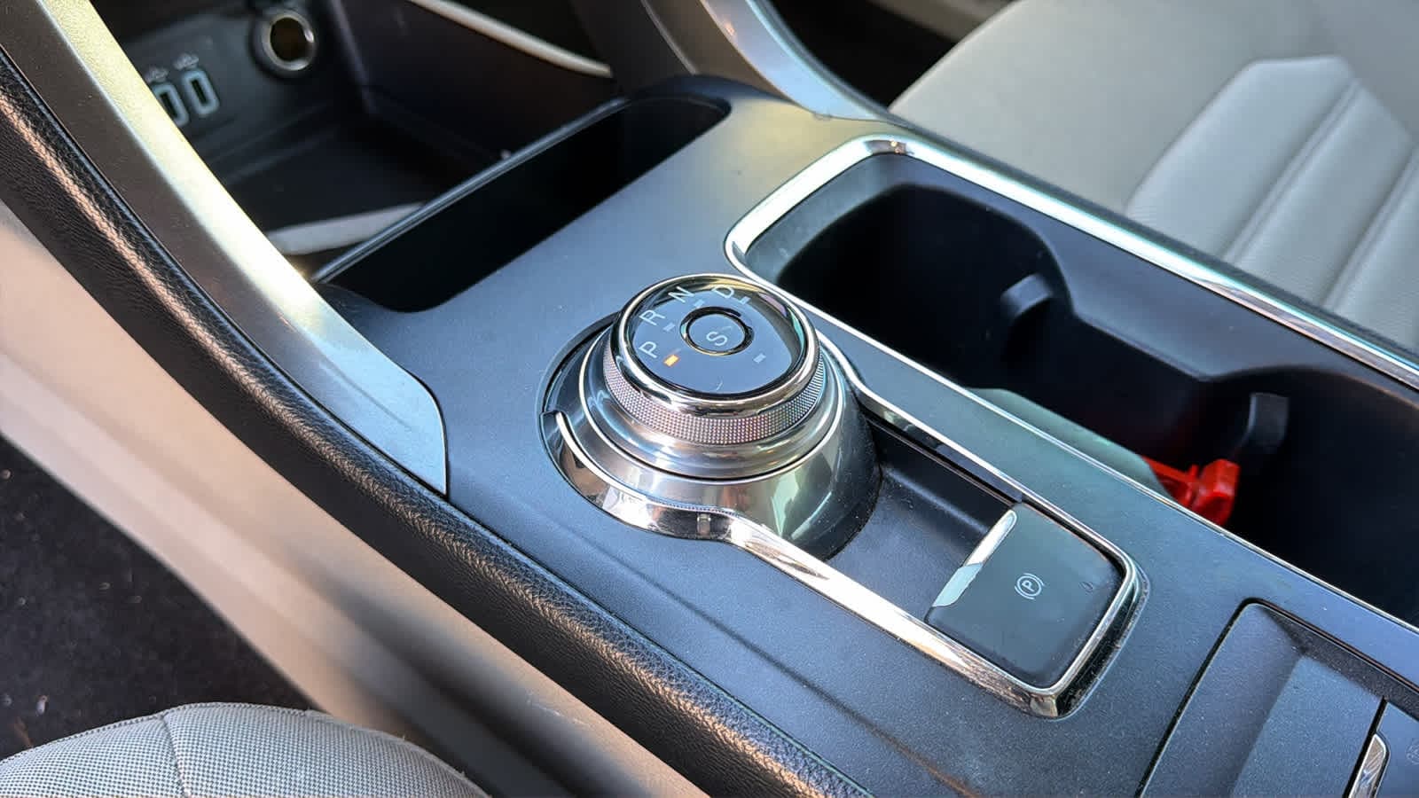 Thumbnail: 2019 Ford Fusion - 12