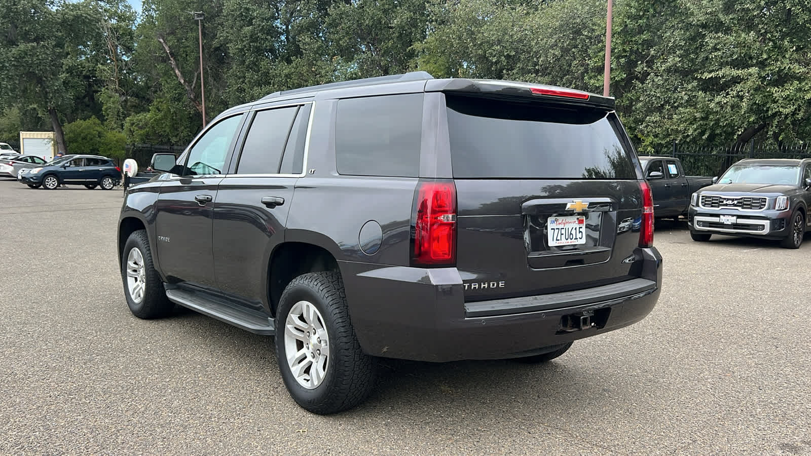 Thumbnail: 2017 Chevrolet Tahoe - 7