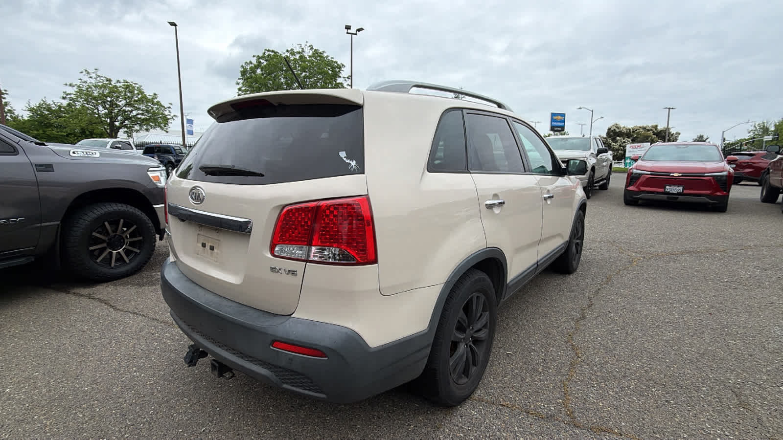 Thumbnail: 2011 Kia Sorento - 5