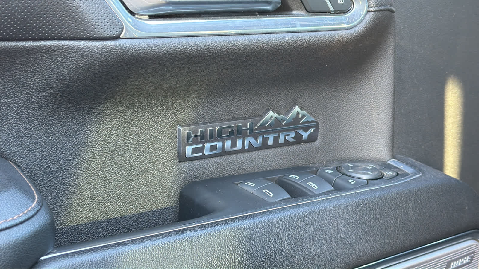 Thumbnail: 2023 Chevrolet Silverado 1500 - 19