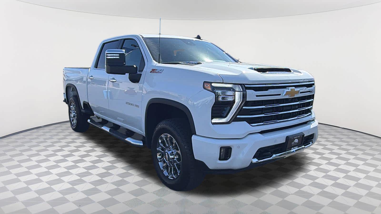 Thumbnail: 2026 Chevrolet Silverado 2500 - 3
