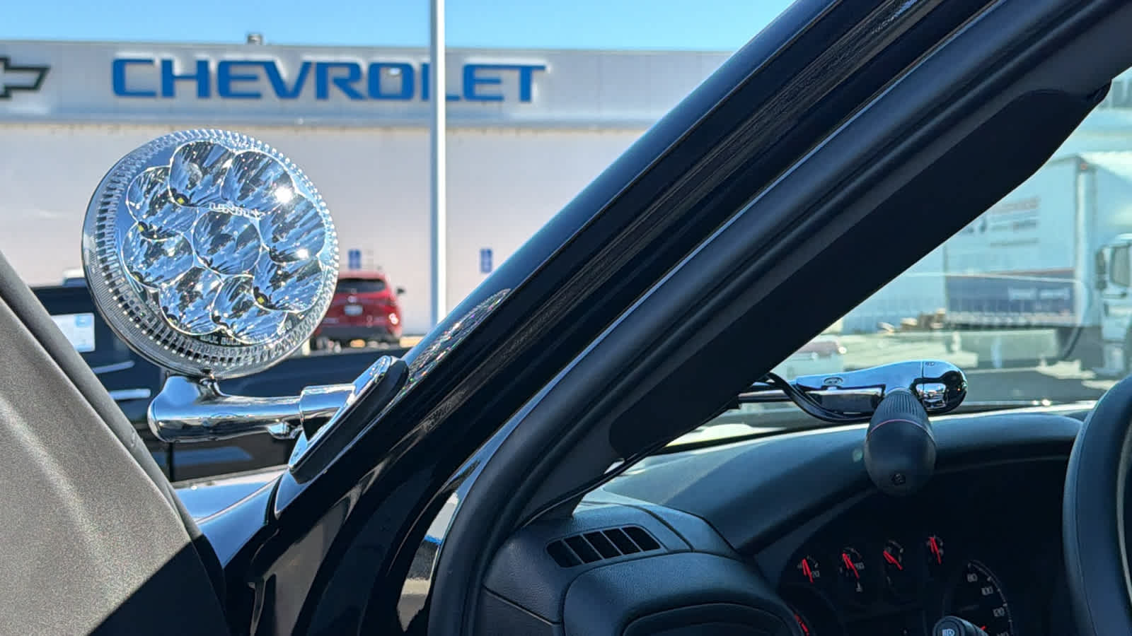 Thumbnail: 2026 Chevrolet Silverado 1500 - 26