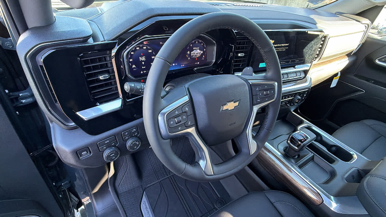 Thumbnail: 2026 Chevrolet Silverado 1500 - 10