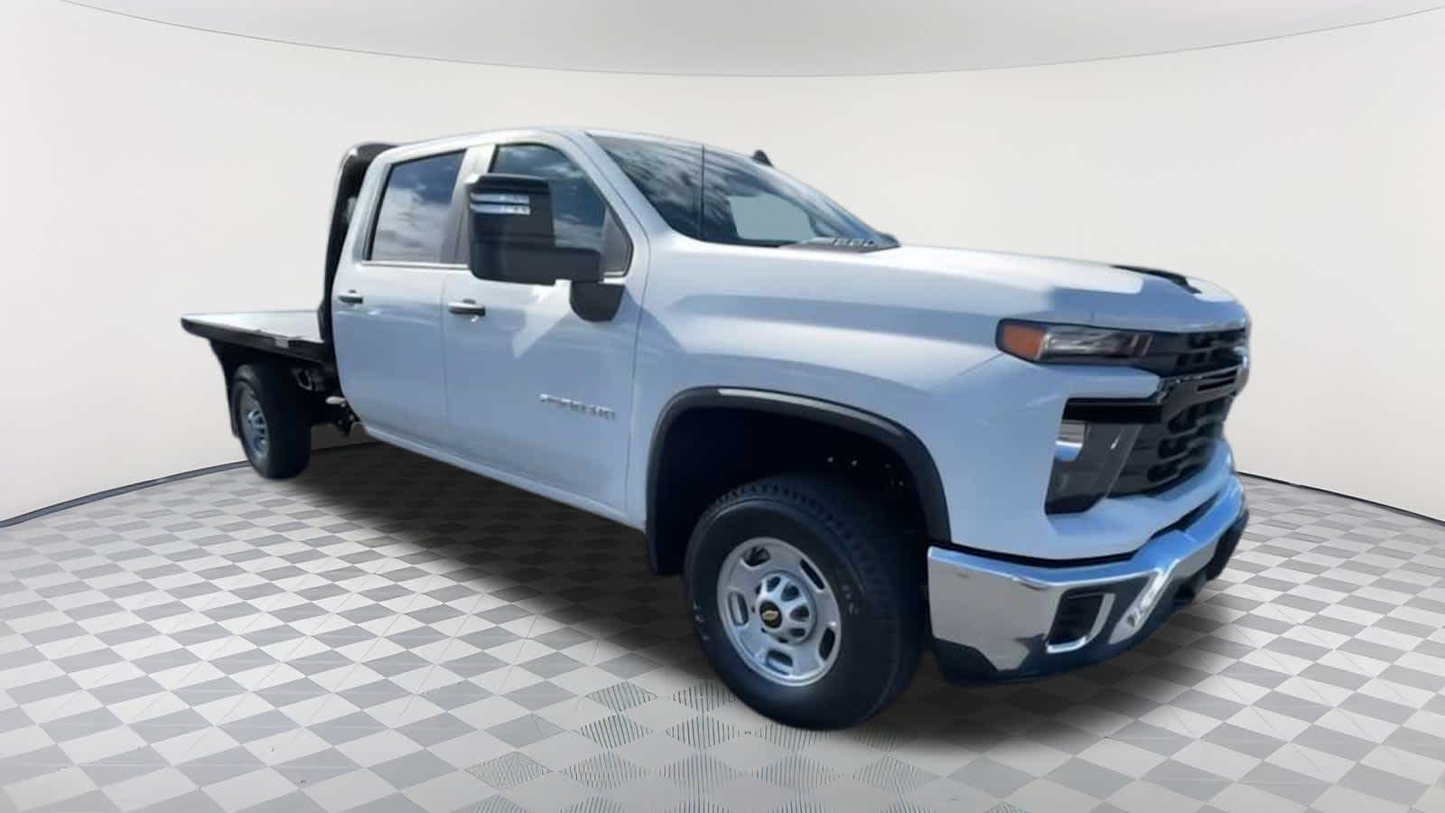 2024 Chevrolet Silverado 2500HD photo 3
