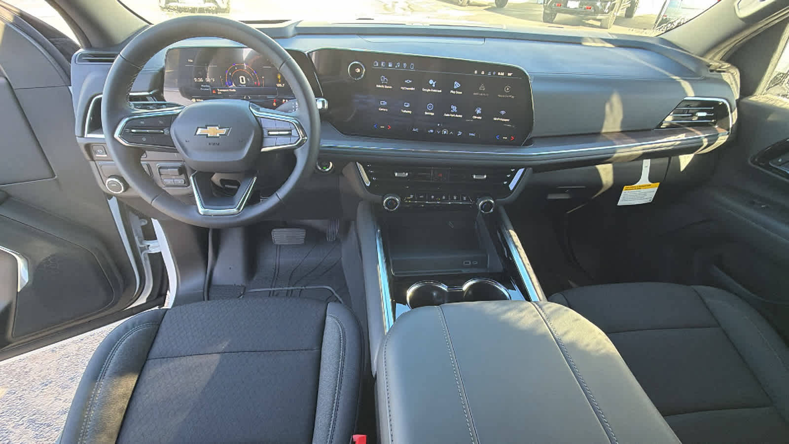 Thumbnail: 2026 Chevrolet Suburban - 26