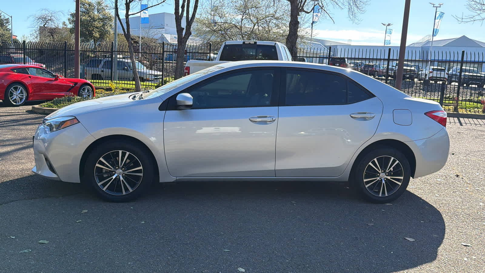 Thumbnail: 2016 Toyota Corolla - 8