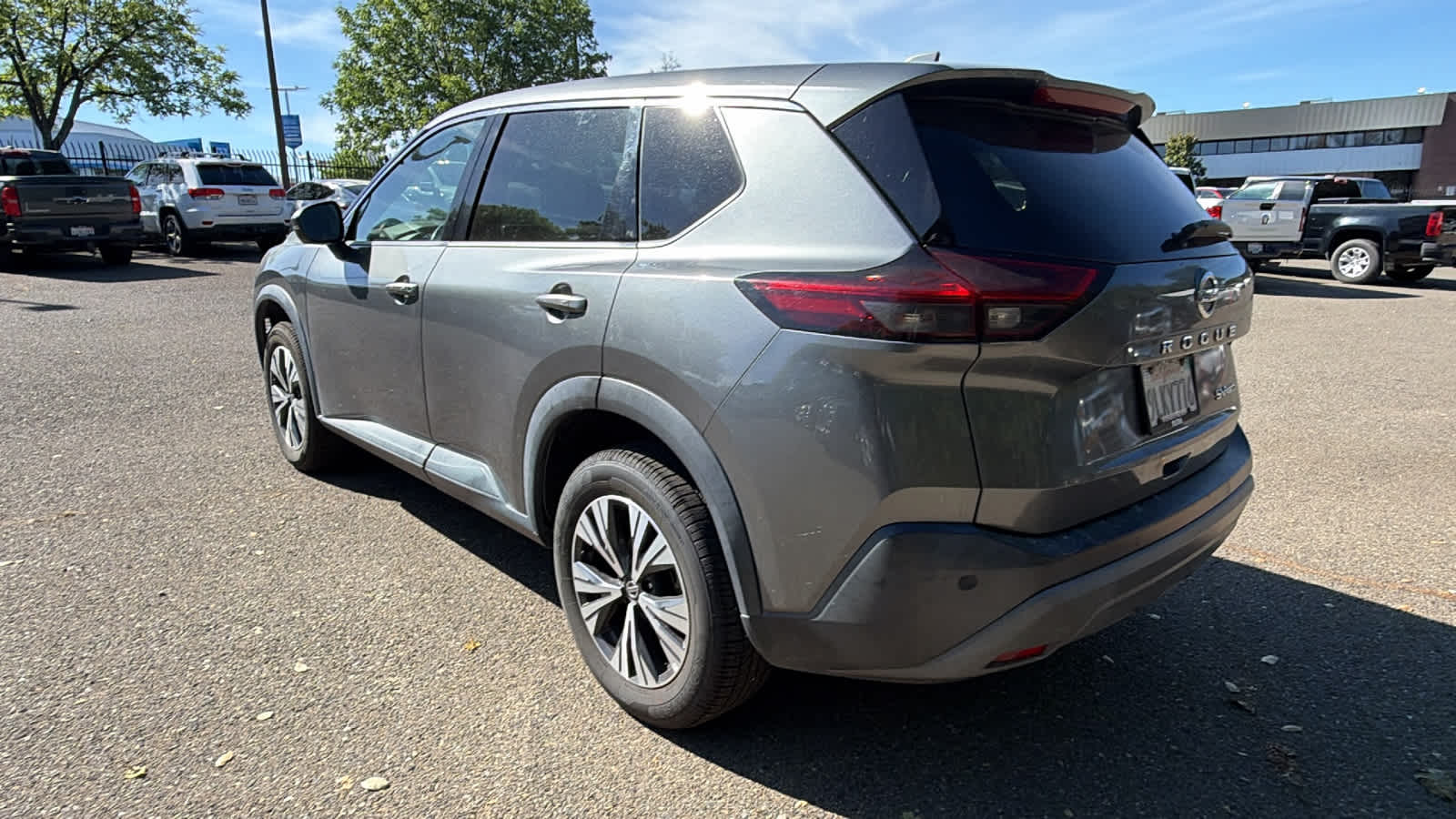 Thumbnail: 2021 Nissan Rogue - 7