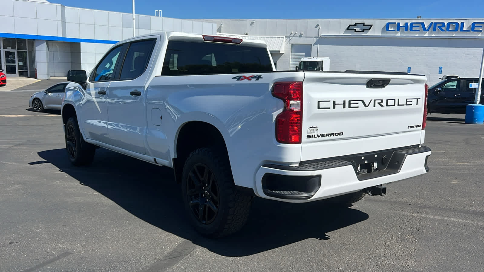 Thumbnail: 2023 Chevrolet Silverado 1500 - 7