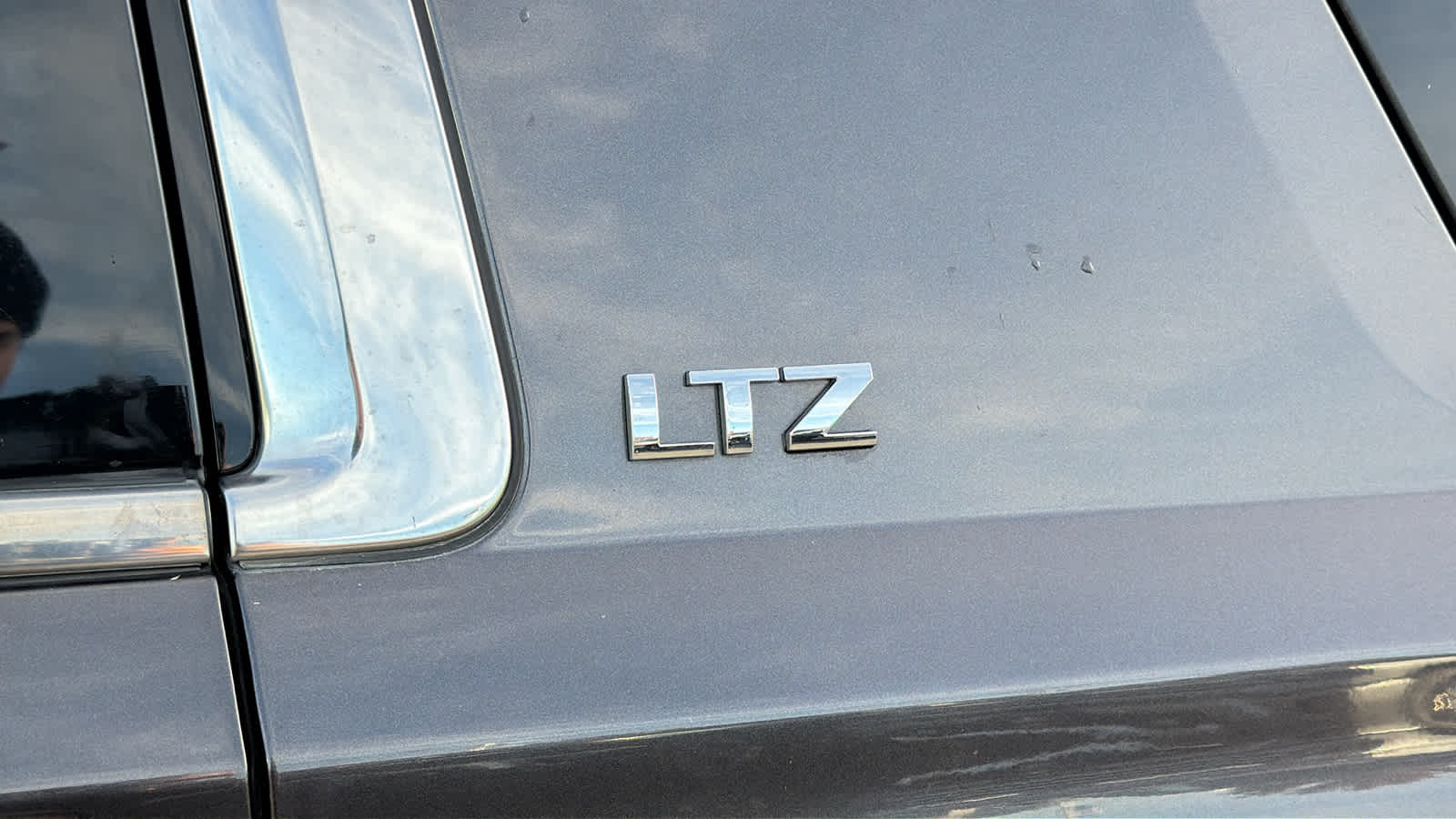 Thumbnail: 2015 Chevrolet Suburban - 19