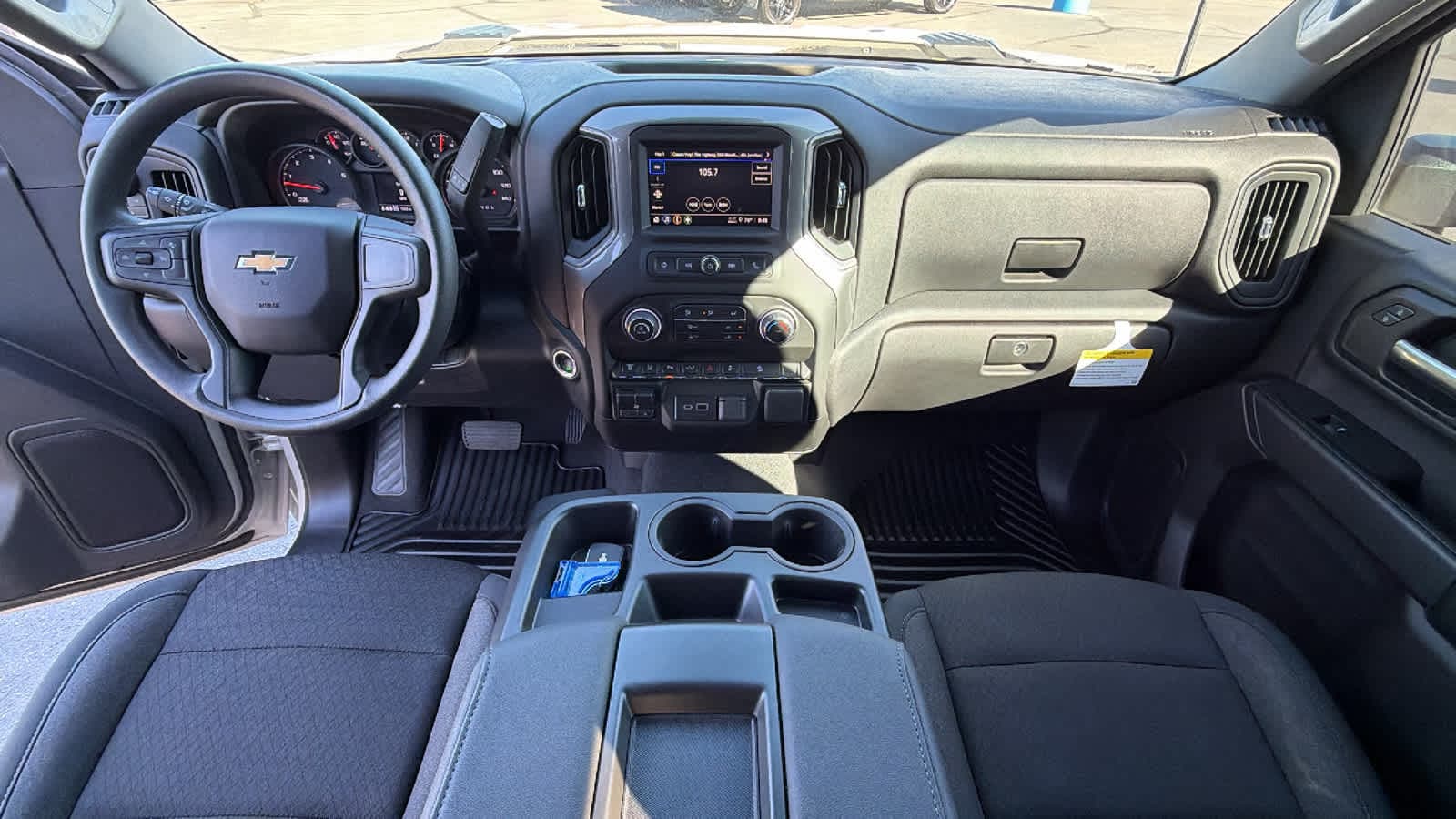Thumbnail: 2026 Chevrolet Silverado 2500 - 26