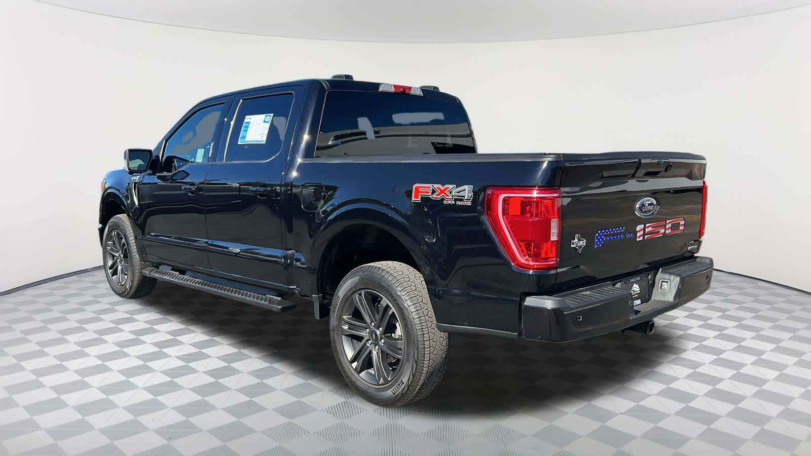 Thumbnail: 2022 Ford F-150 - 7