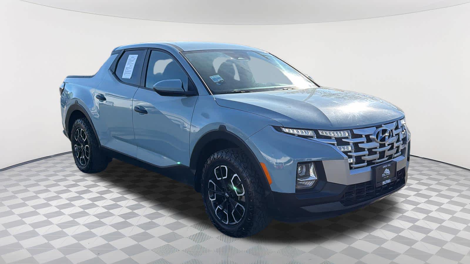 Thumbnail: 2023 Hyundai Santa Cruz - 3