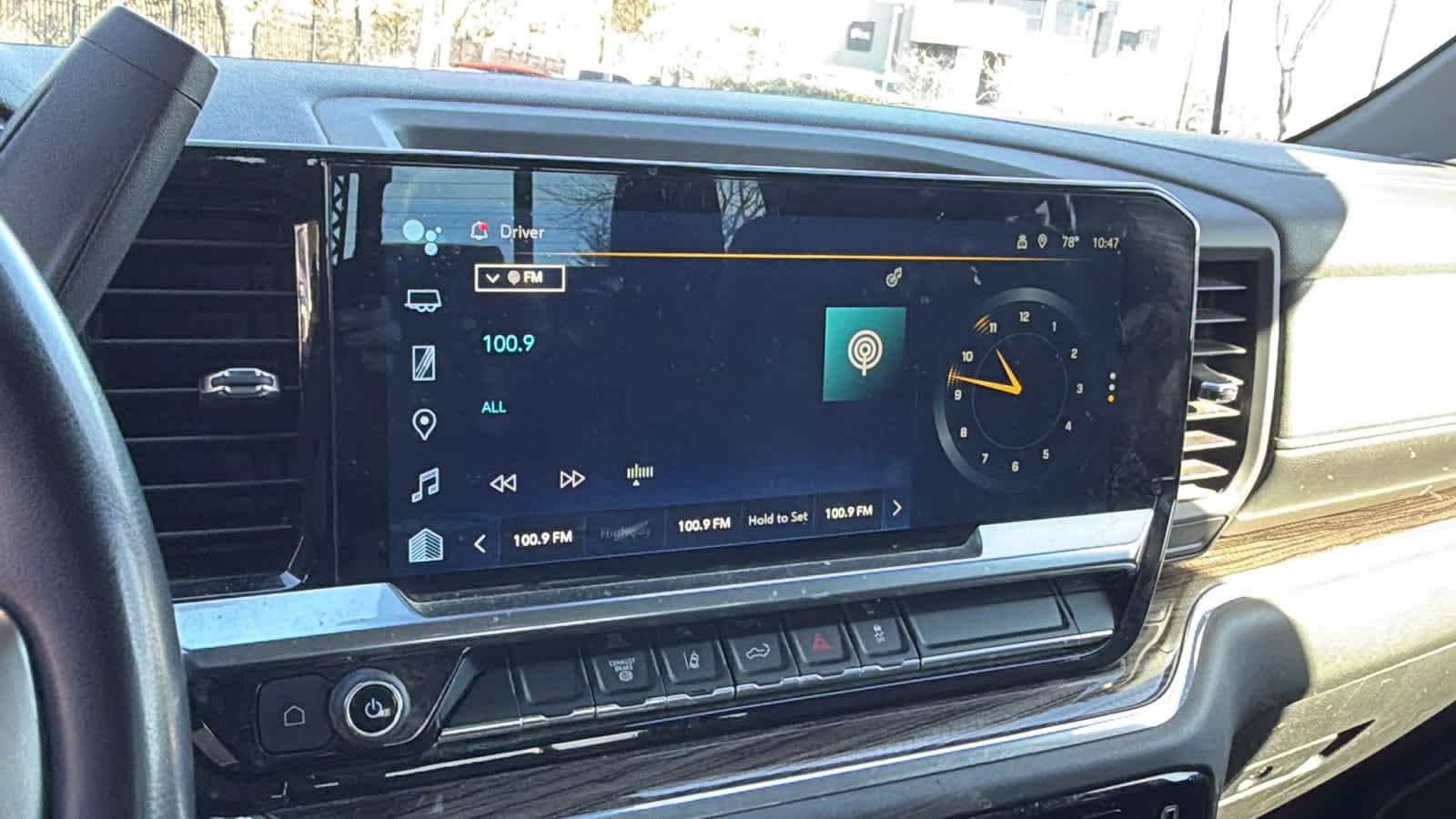 Thumbnail: 2024 Chevrolet Silverado 2500 - 14