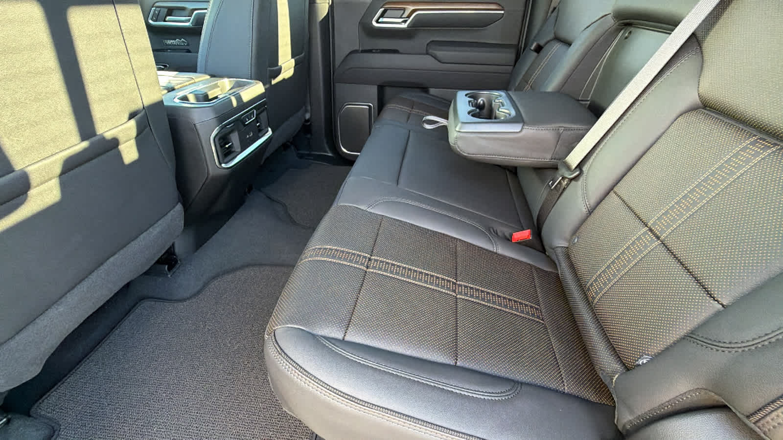 Thumbnail: 2026 Chevrolet Silverado 1500 - 24