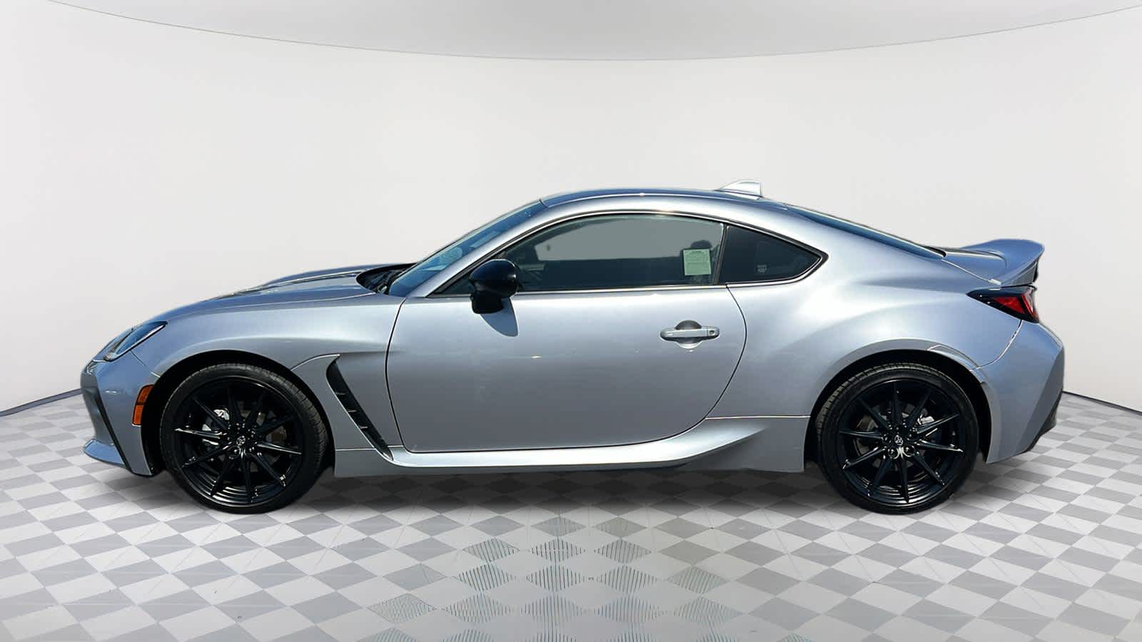 Thumbnail: 2022 Toyota GR86 - 8
