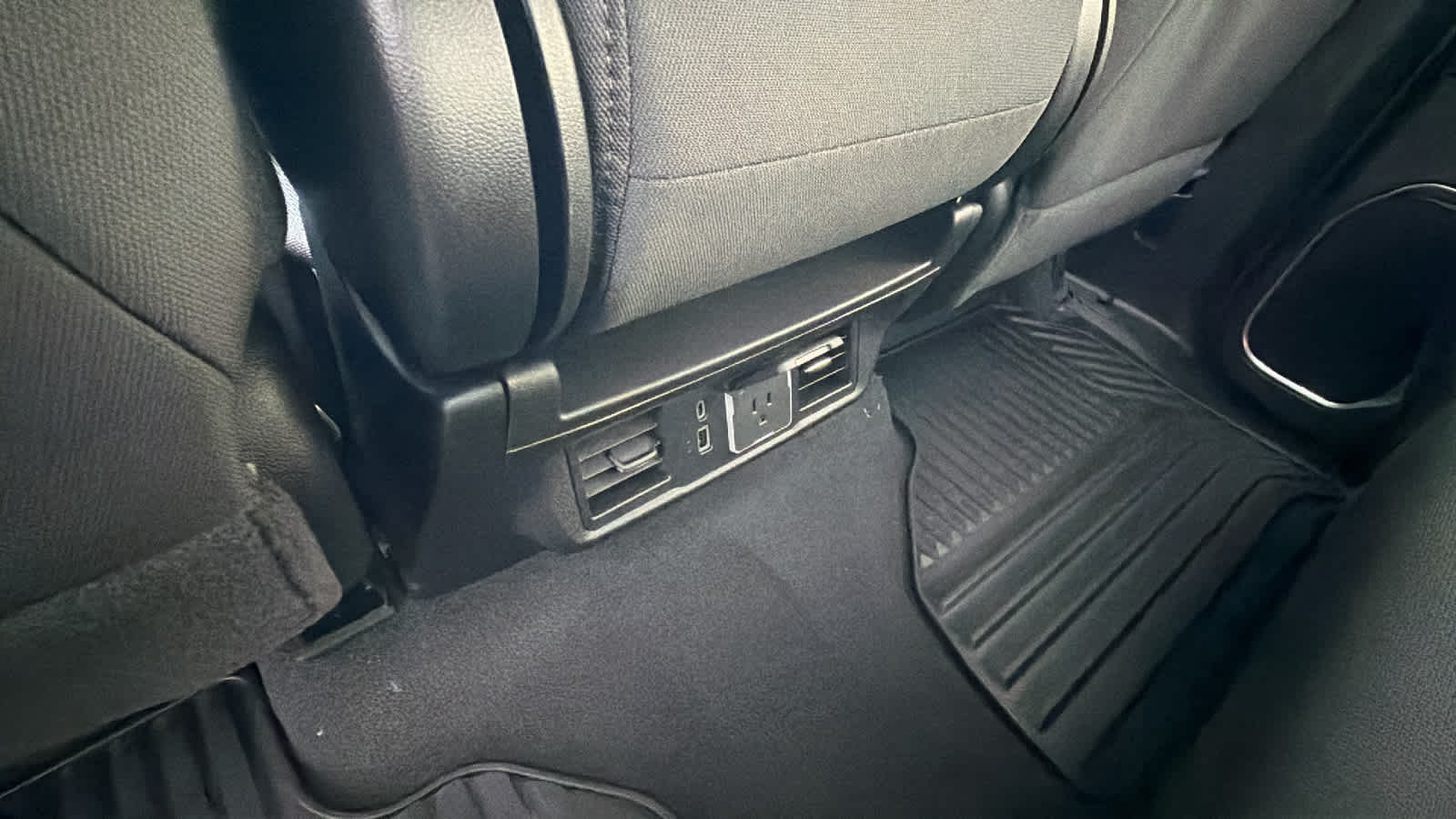 Thumbnail: 2026 Chevrolet Silverado 1500 - 25