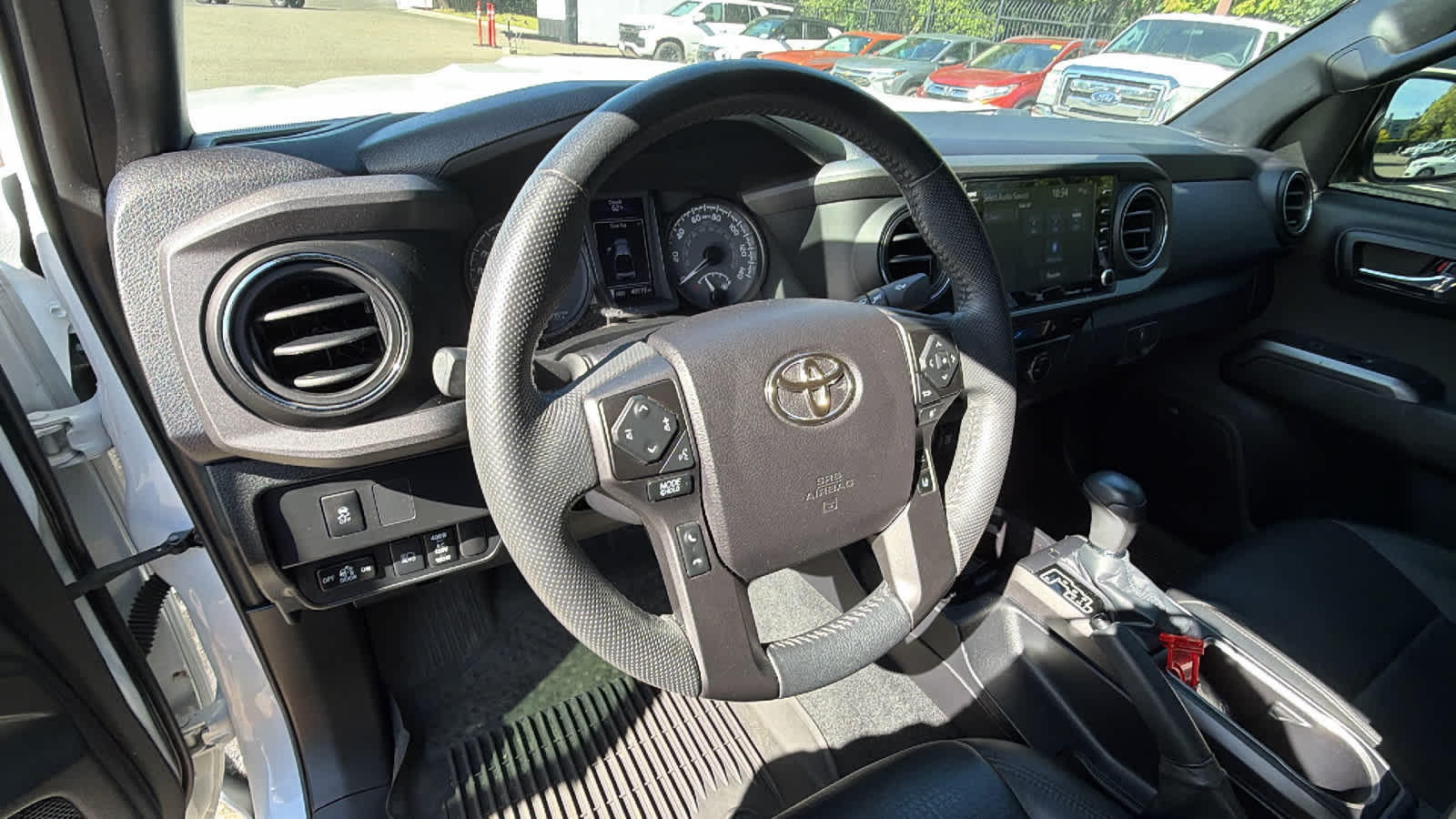 Thumbnail: 2021 Toyota Tacoma - 10