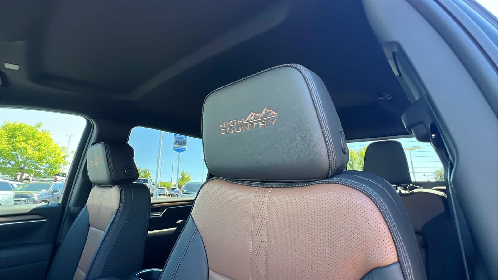 Thumbnail: 2025 Chevrolet Silverado 2500 - 11