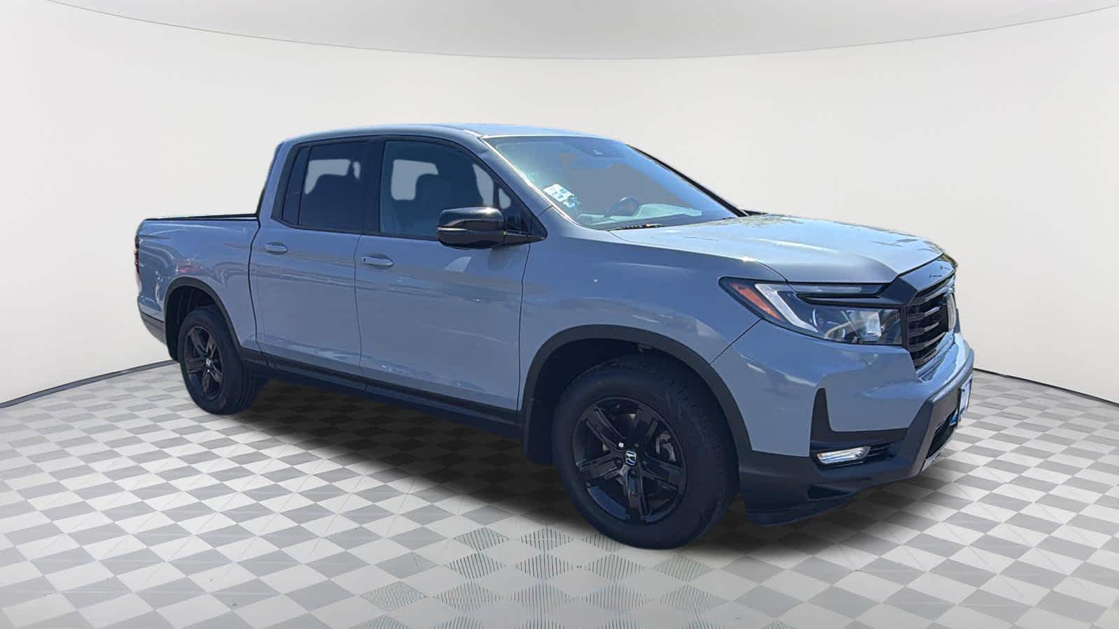Thumbnail: 2022 Honda Ridgeline - 3