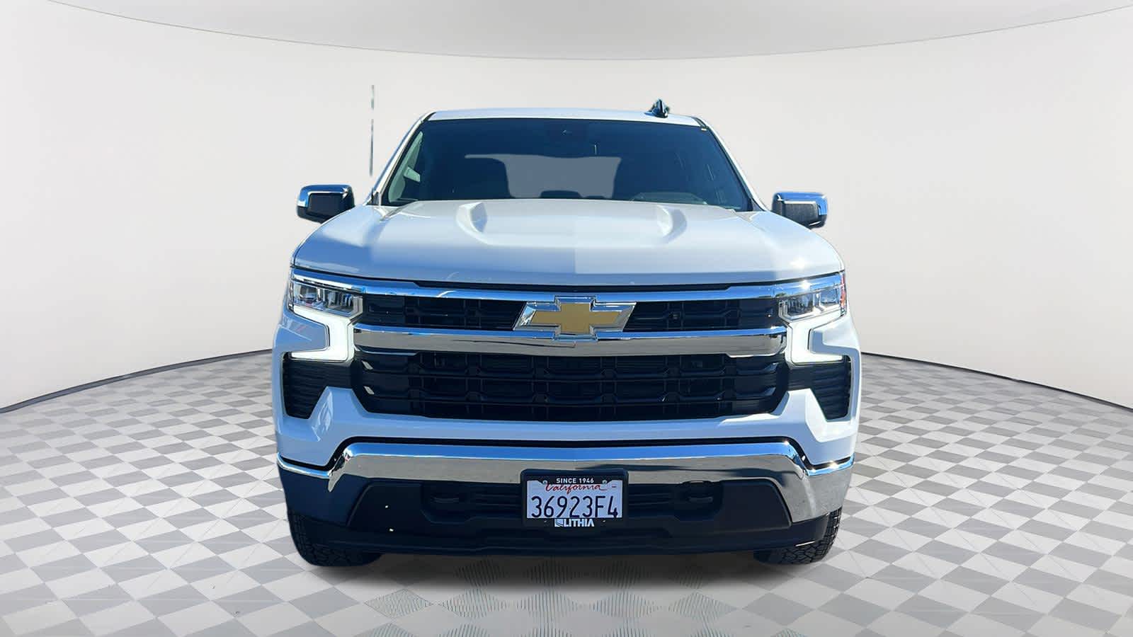 Thumbnail: 2025 Chevrolet Silverado 1500 - 2