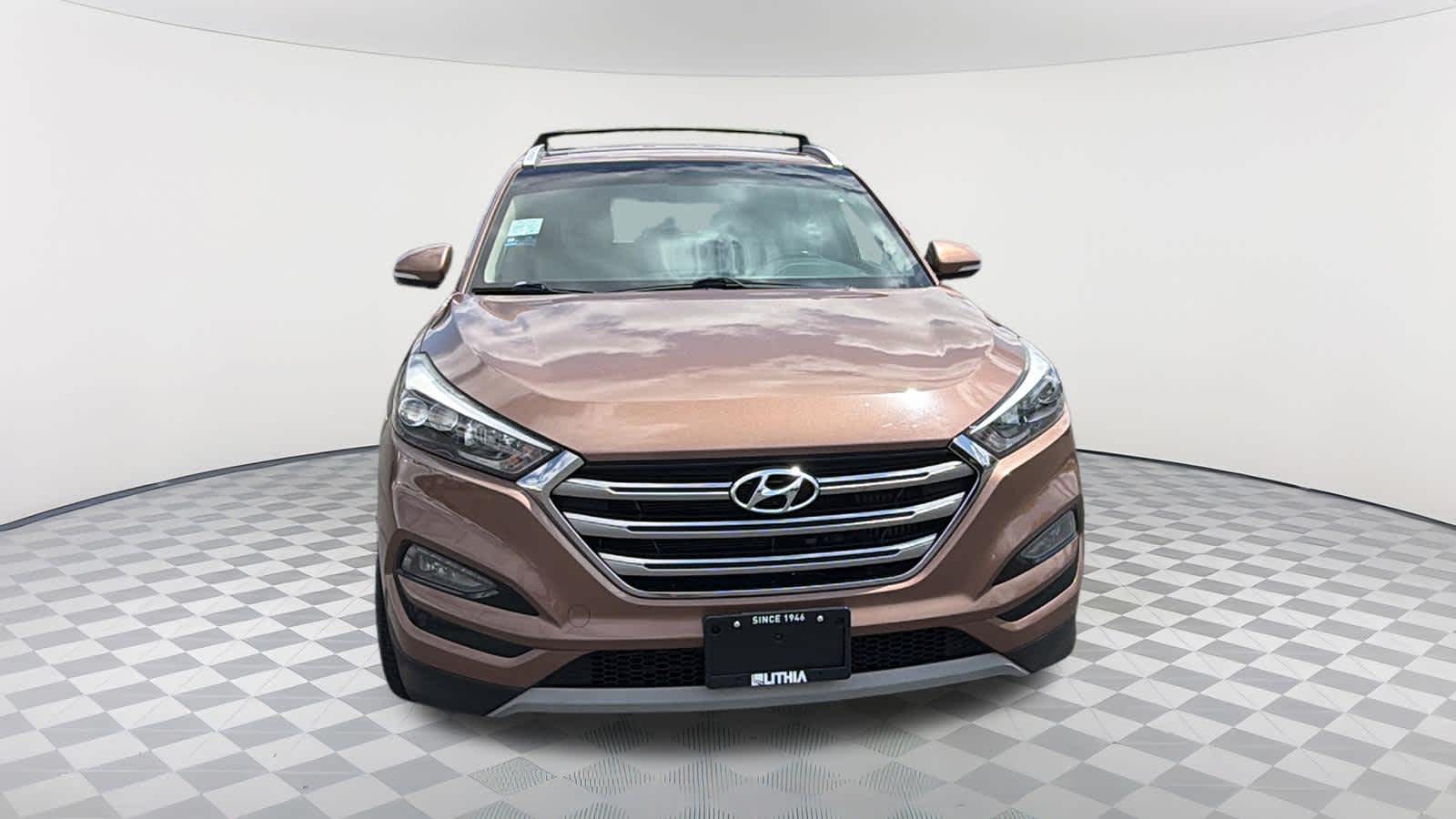 Used 2017 Hyundai Tucson Limited with VIN KM8J33A22HU533514 for sale in Redding, CA