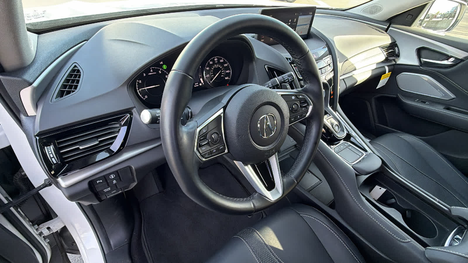 Thumbnail: 2023 Acura RDX - 9