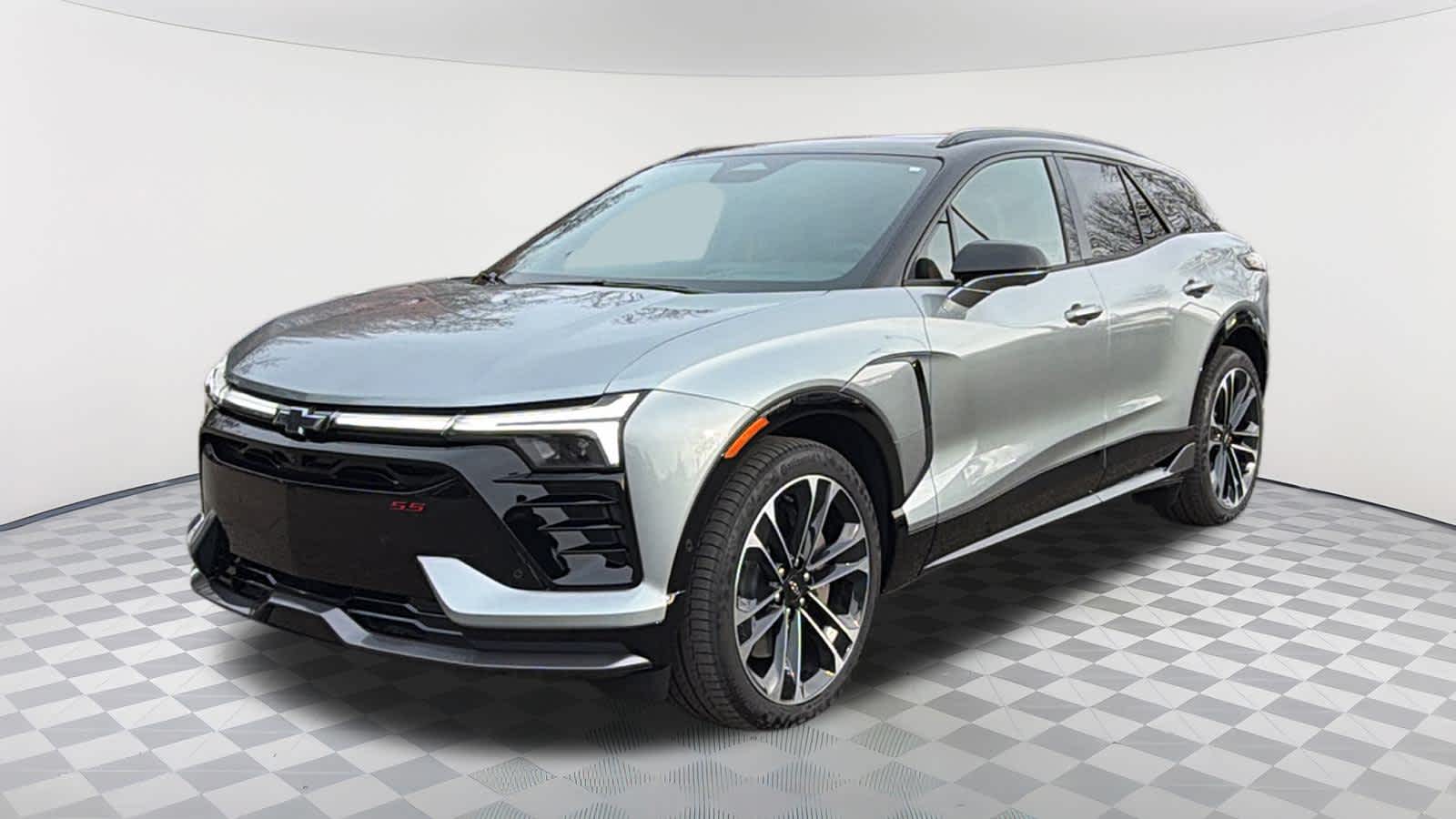 2026 Chevrolet Blazer EV SS's photo