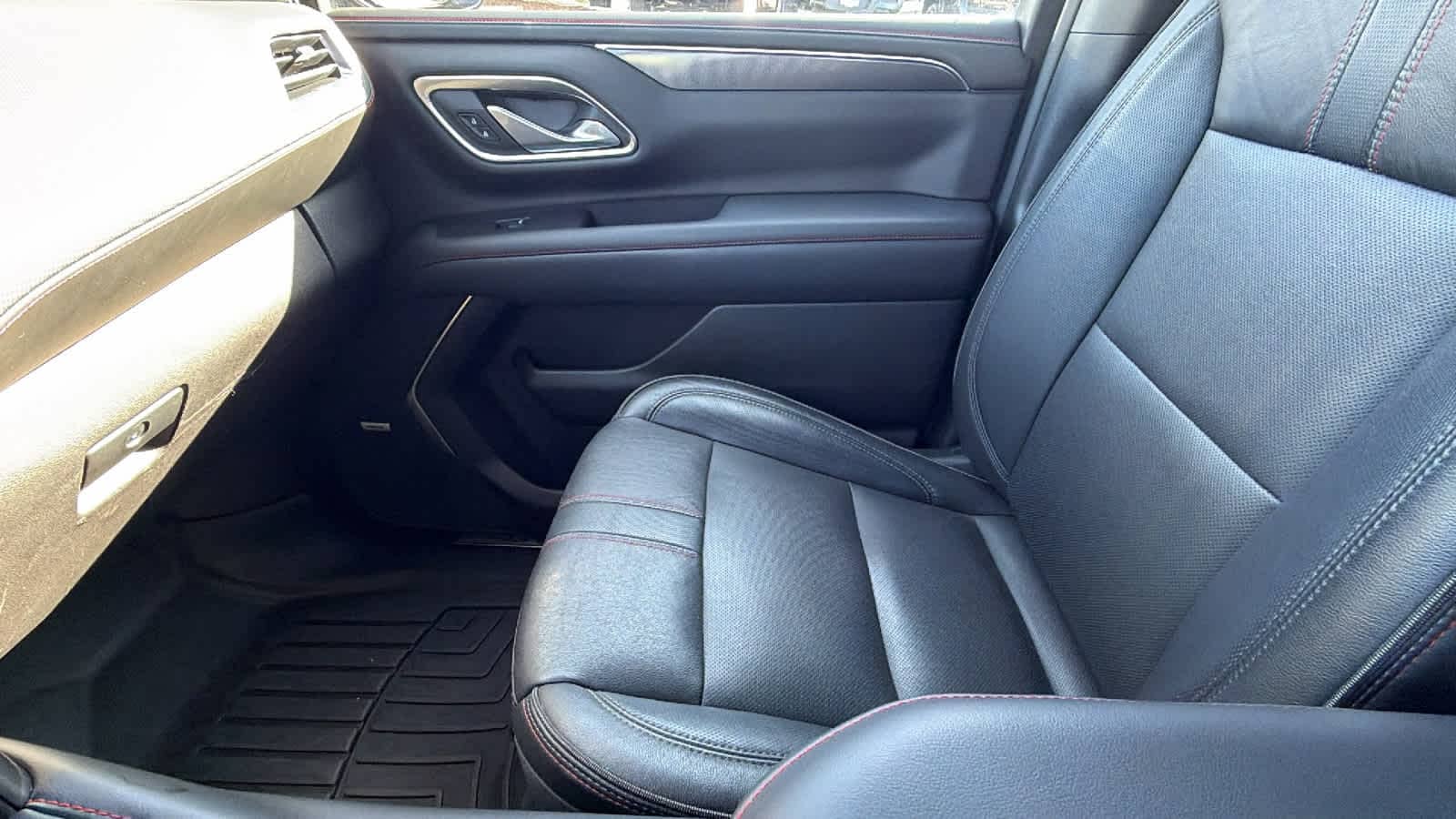 Thumbnail: 2021 Chevrolet Tahoe - 12