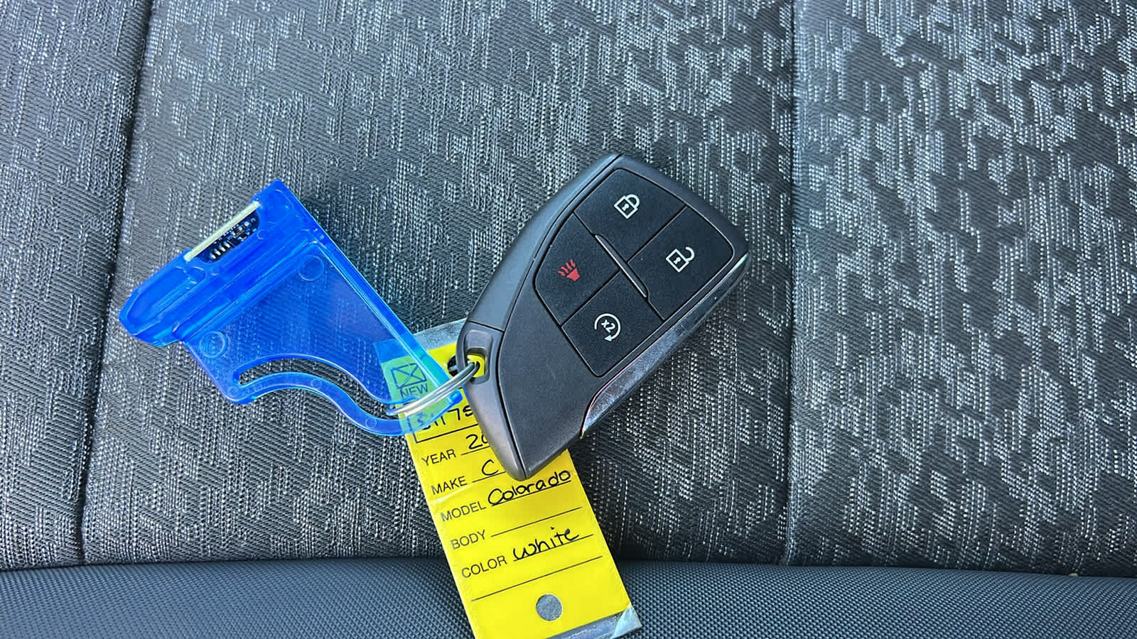 Thumbnail: 2025 Chevrolet Colorado - 29