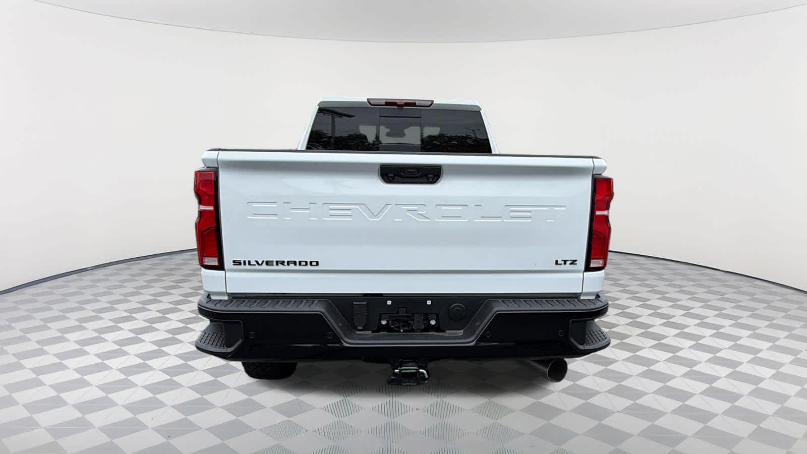 Thumbnail: 2026 Chevrolet Silverado 2500 - 6