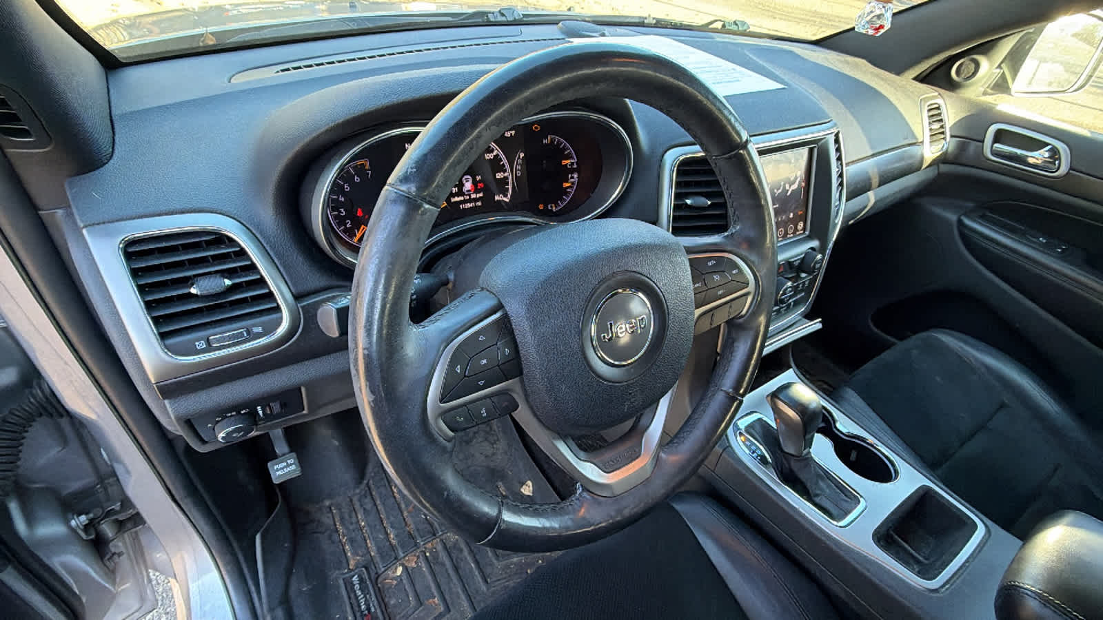 Thumbnail: 2018 Jeep Grand Cherokee - 10