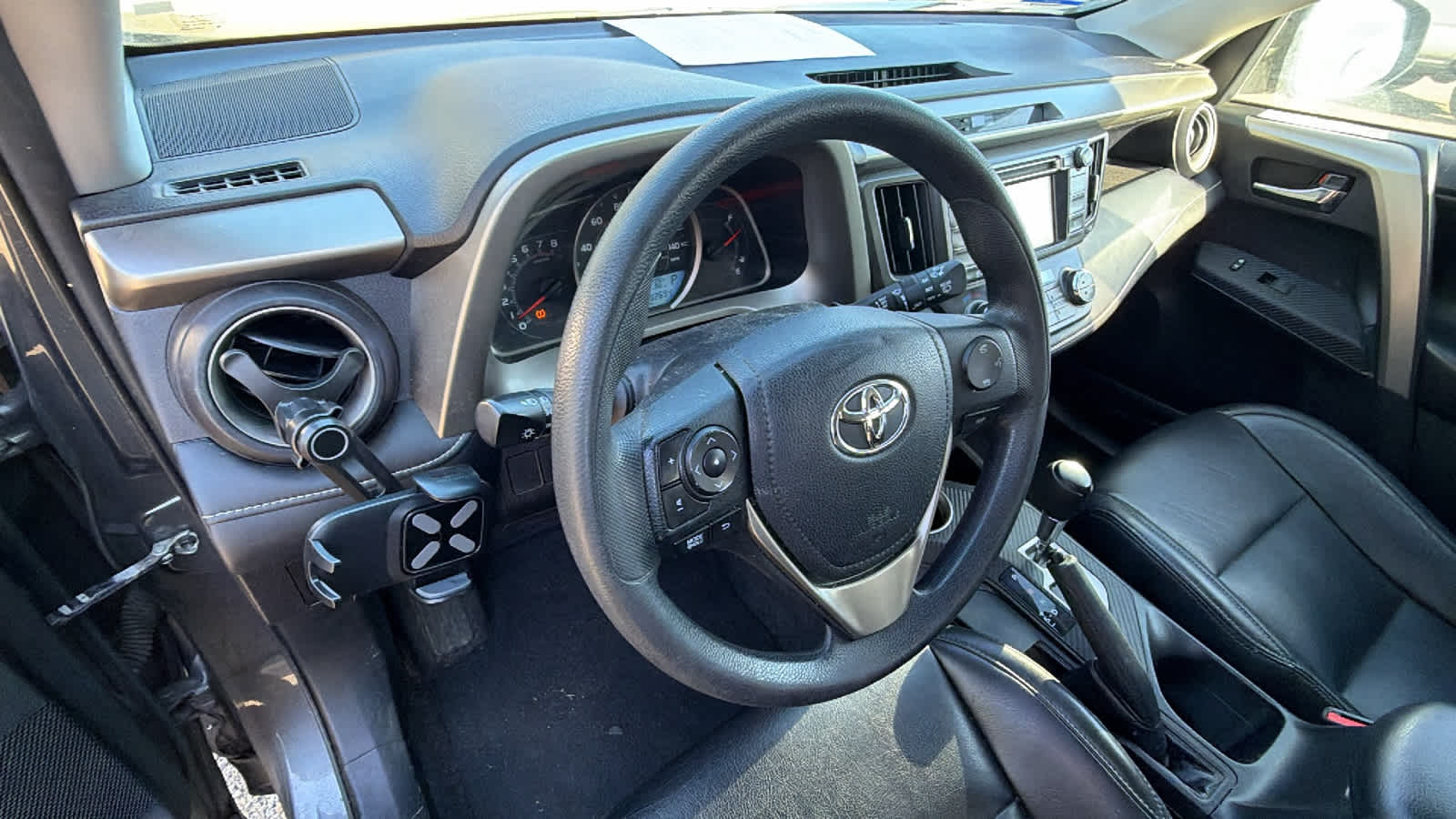 Thumbnail: 2014 Toyota RAV4 - 10