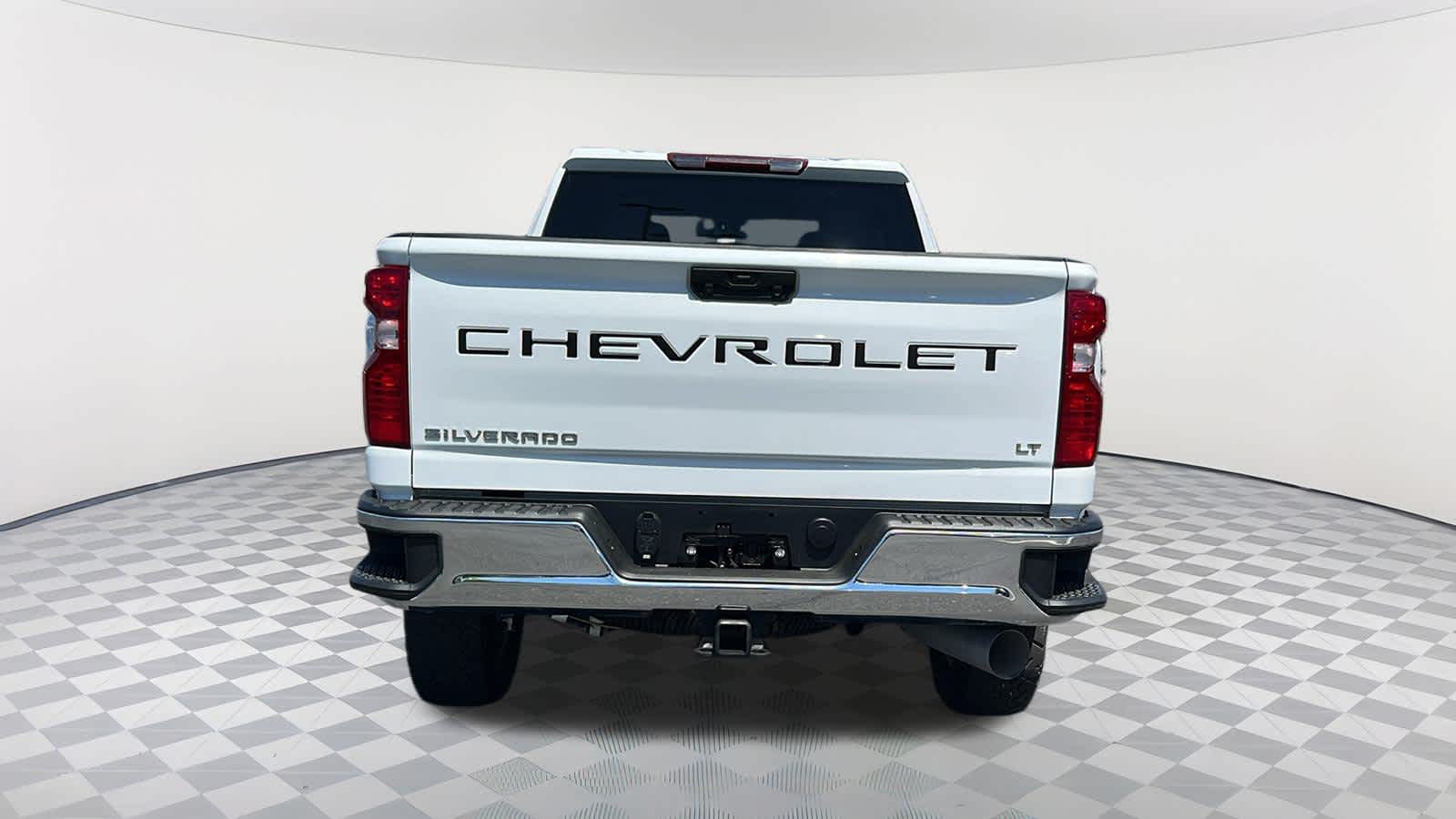 Thumbnail: 2023 Chevrolet Silverado 2500 - 6