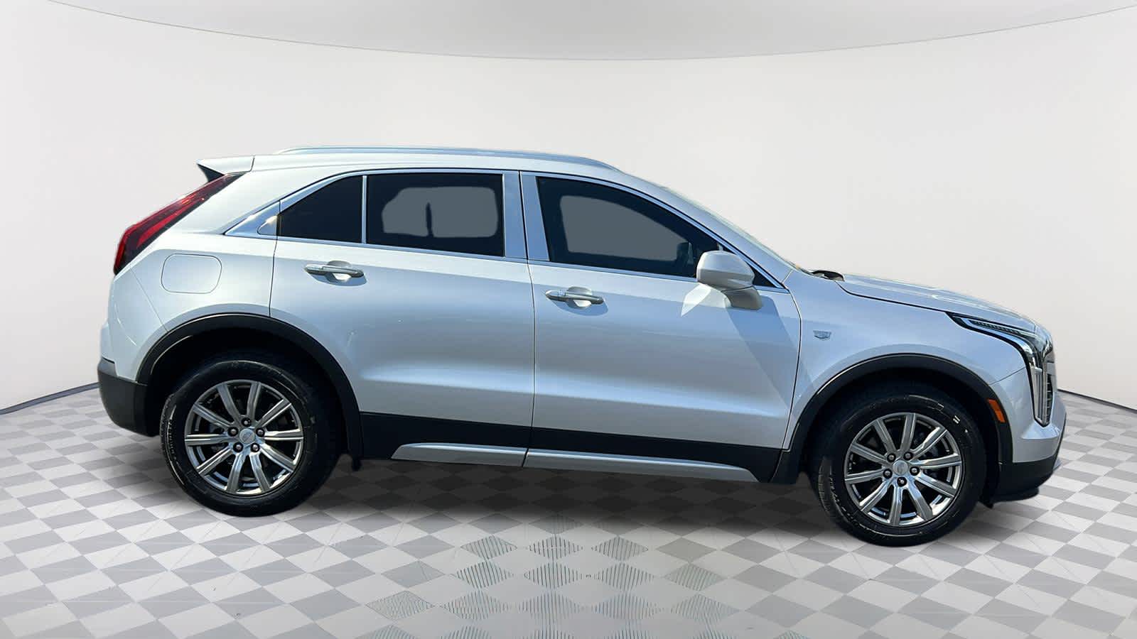 2020 Cadillac XT4 Premium Luxury 4