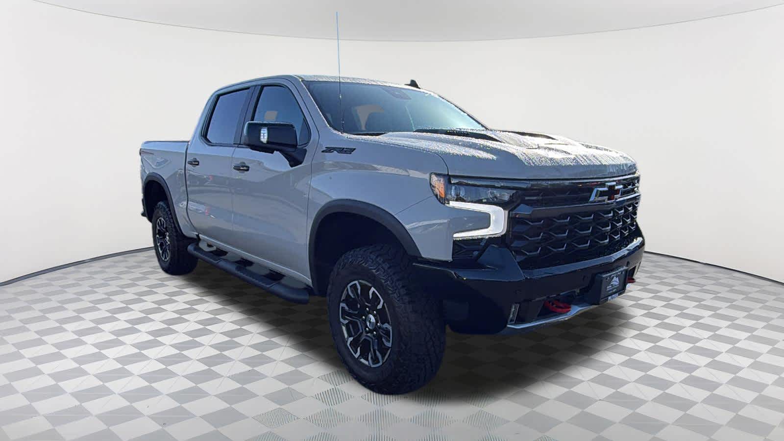 Thumbnail: 2026 Chevrolet Silverado 1500 - 3