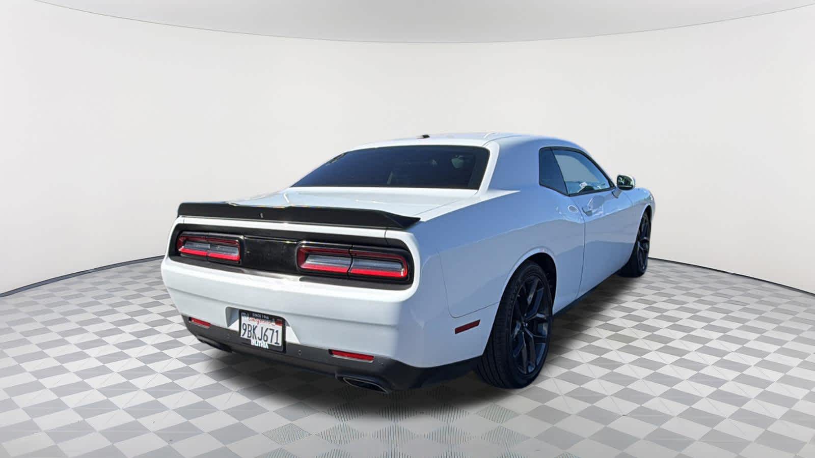 Thumbnail: 2019 Dodge Challenger - 5