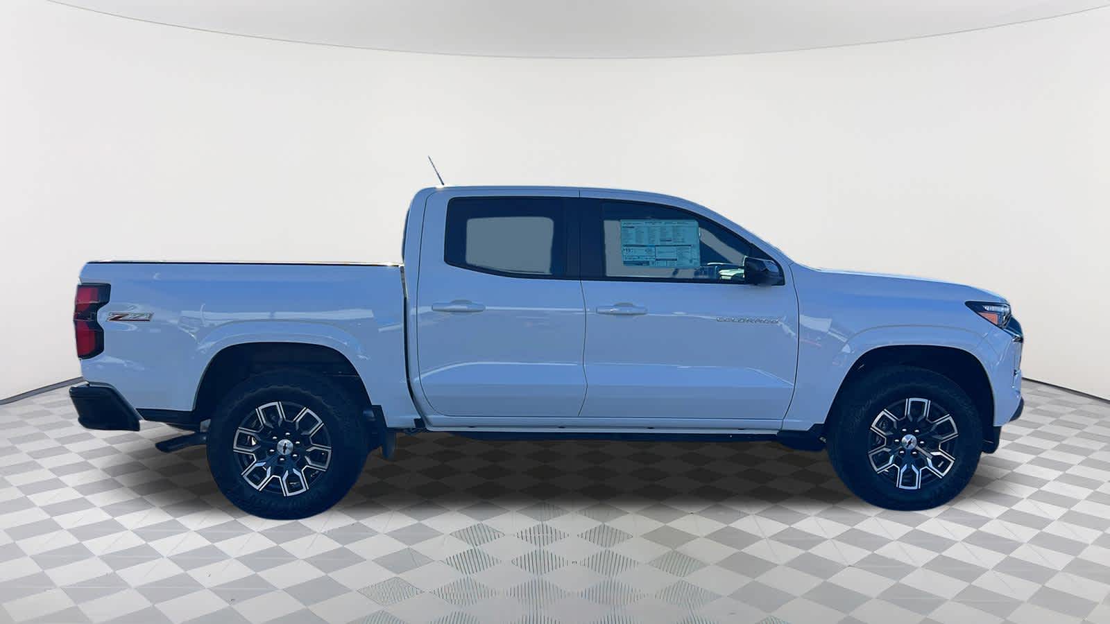 Thumbnail: 2026 Chevrolet Colorado - 4