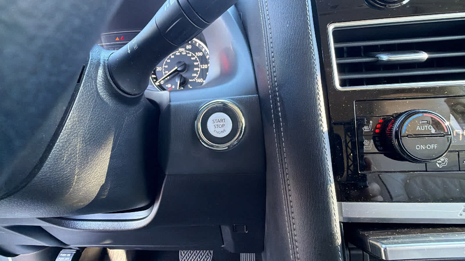 Thumbnail: 2023 Nissan Armada - 17