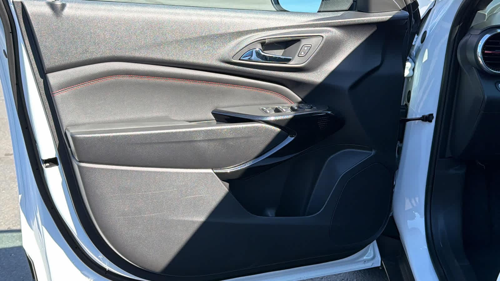 2026 Chevrolet Trax RS - Photo 23