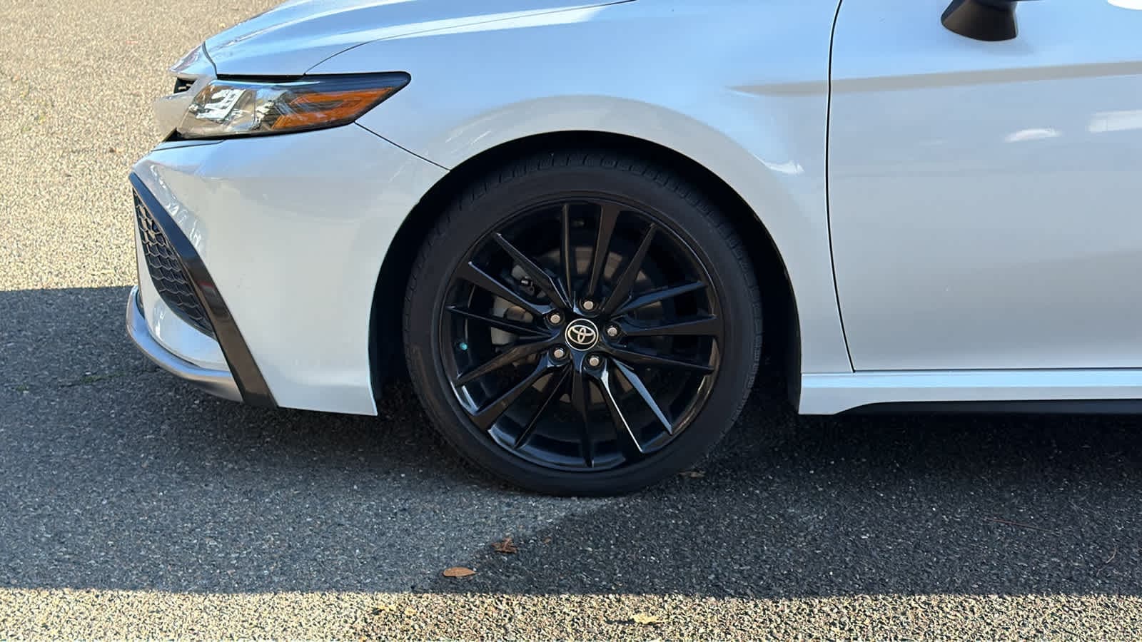 Thumbnail: 2022 Toyota Camry - 9