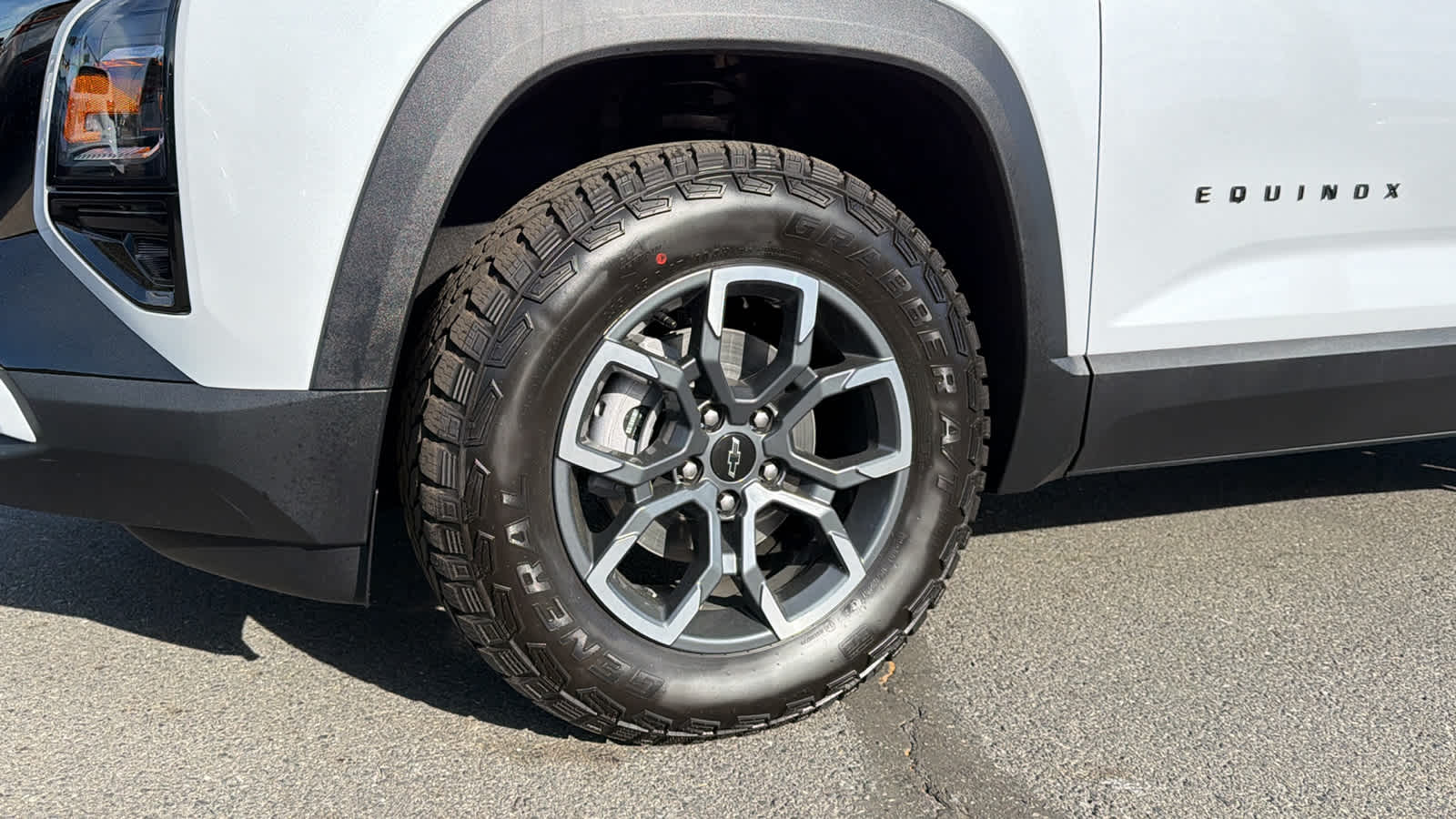 Thumbnail: 2026 Chevrolet Equinox - 9