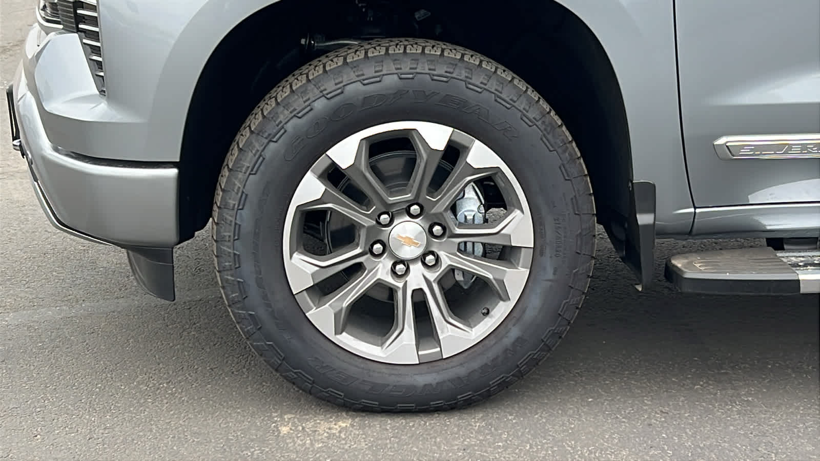 Thumbnail: 2025 Chevrolet Silverado 1500 - 9