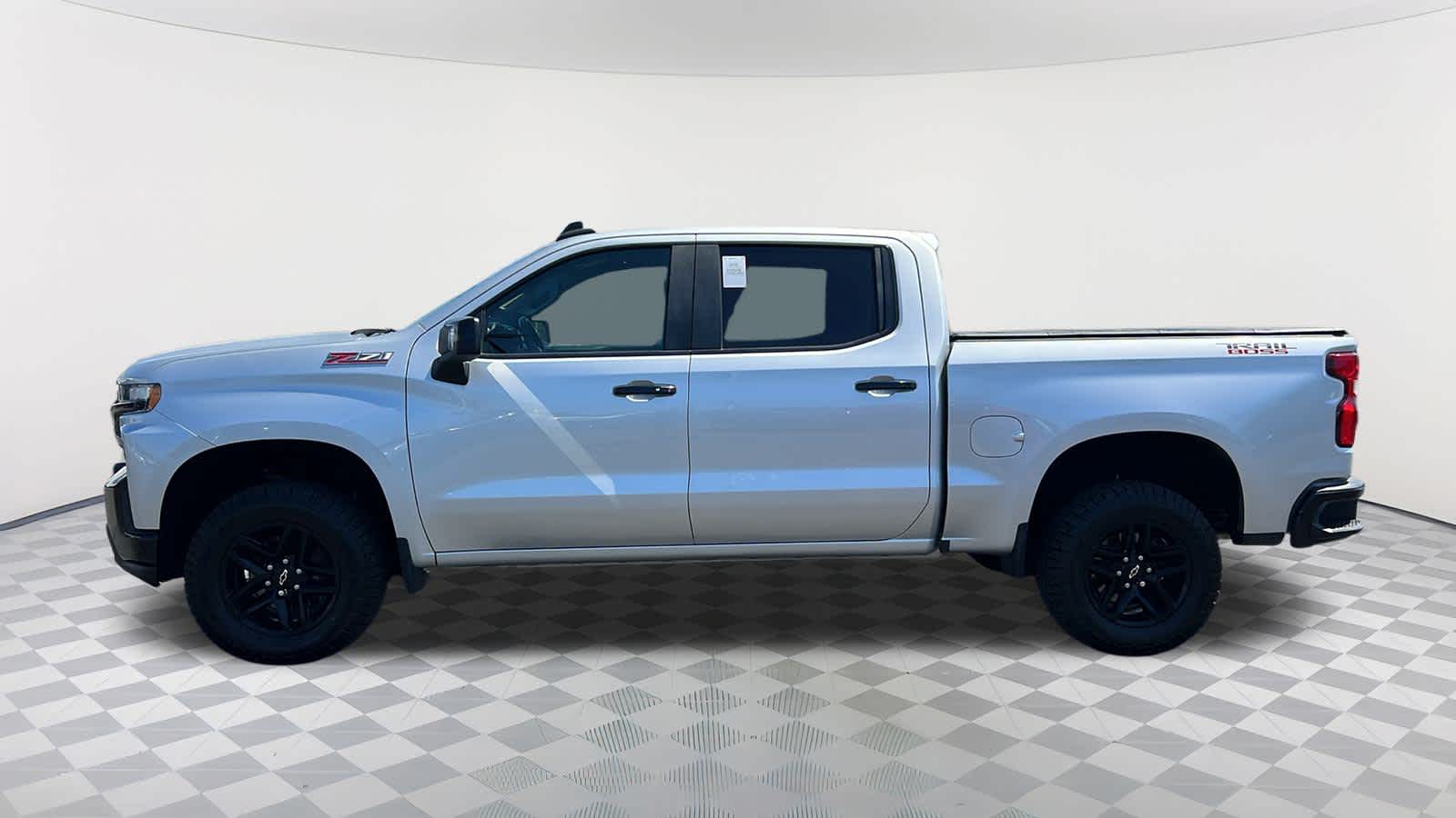 Thumbnail: 2020 Chevrolet Silverado 1500 - 8