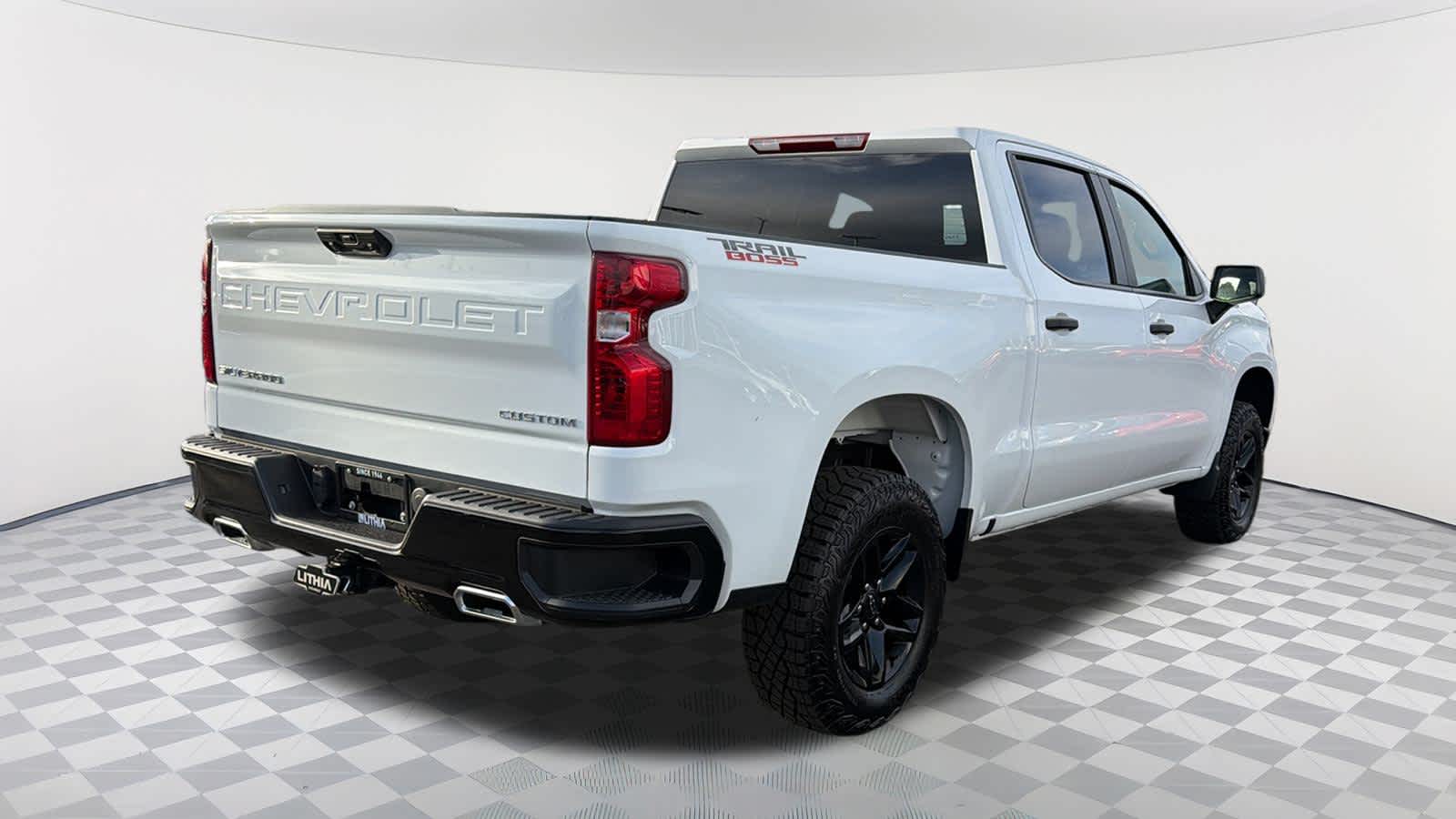 Thumbnail: 2026 Chevrolet Silverado 1500 - 5