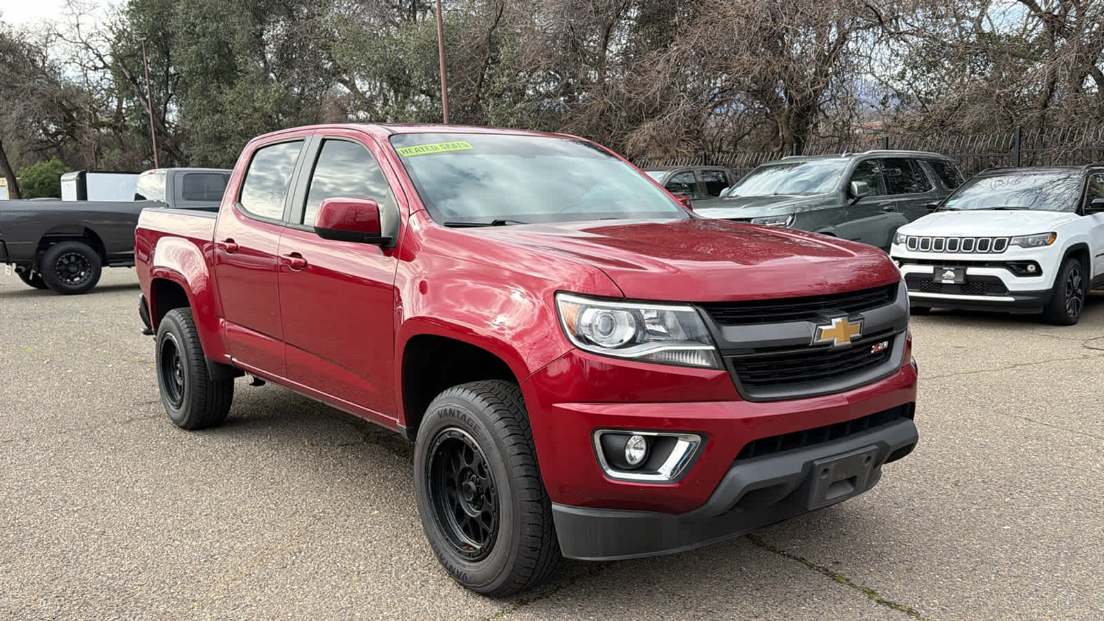 Thumbnail: 2019 Chevrolet Colorado - 3