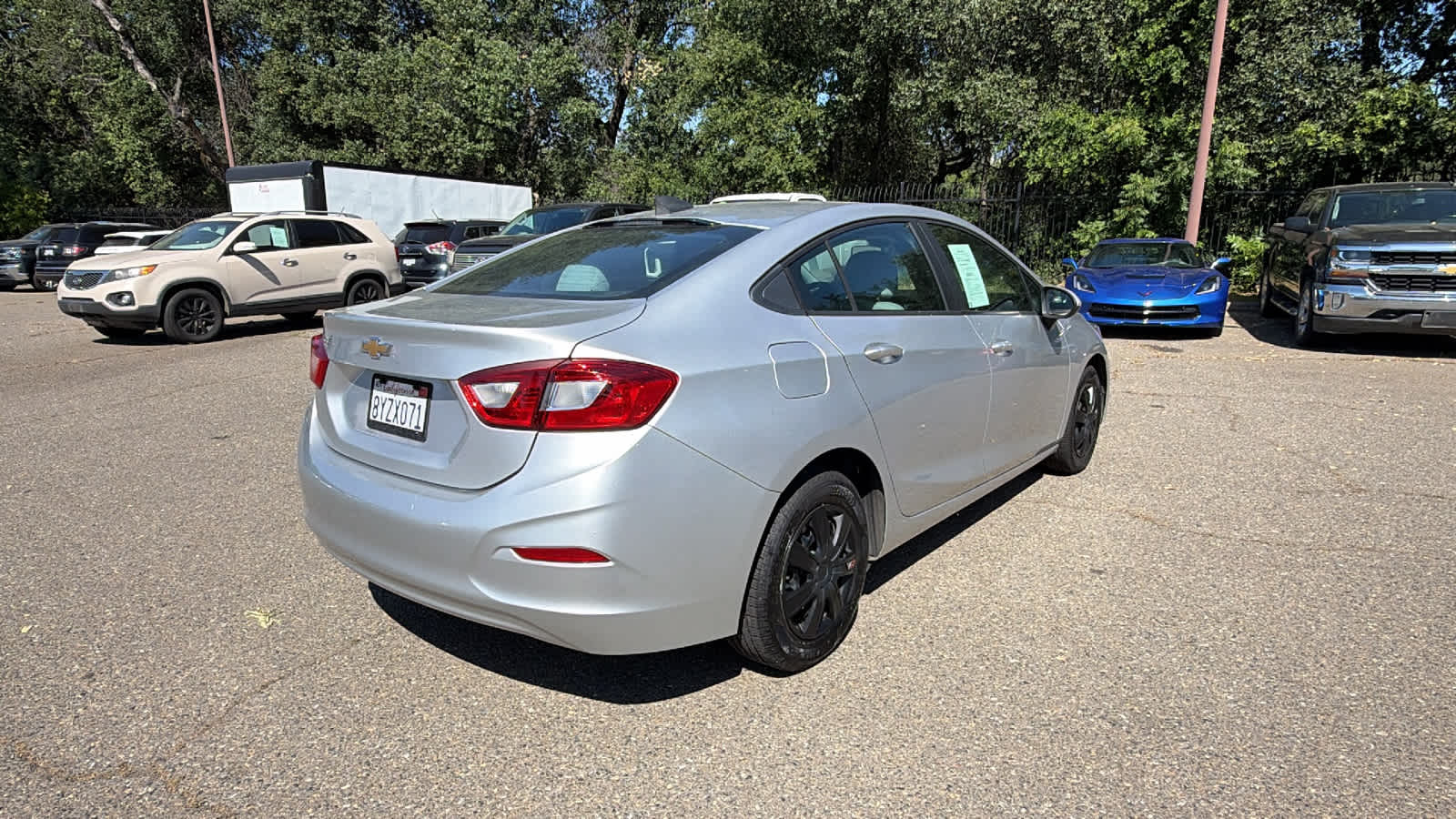 Thumbnail: 2019 Chevrolet Cruze - 5