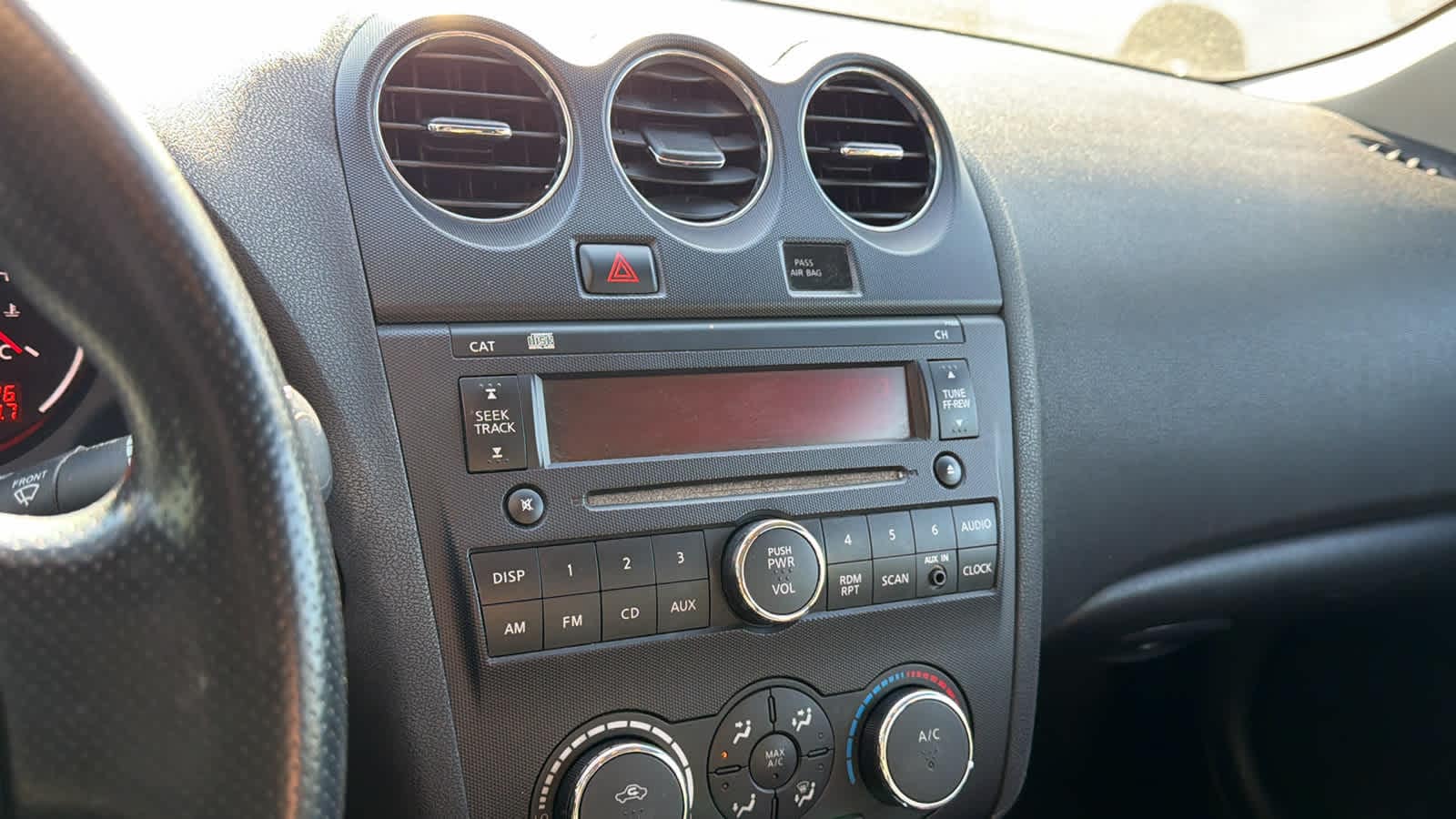 Thumbnail: 2012 Nissan Altima - 13